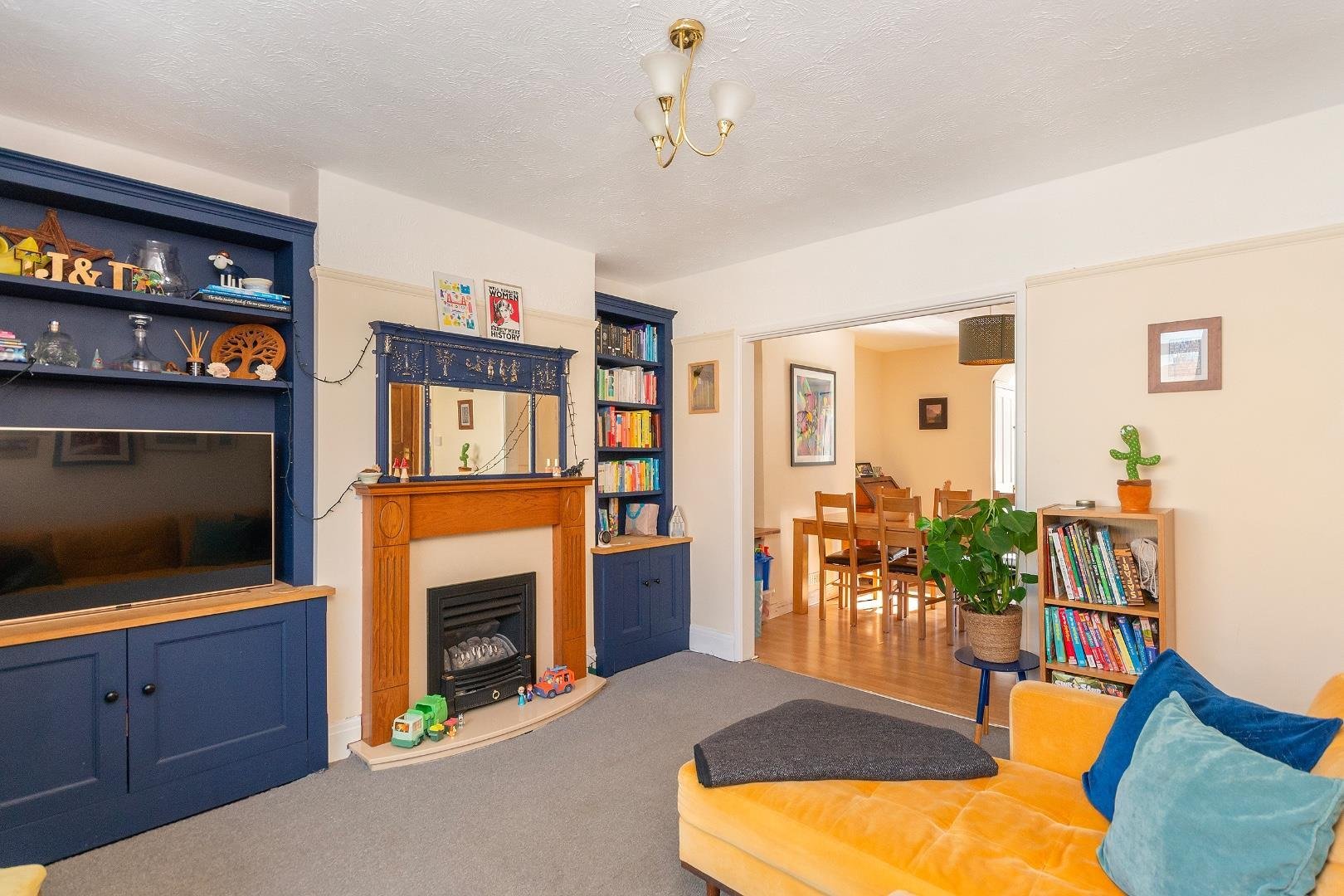 Stanley avenue filton 34608602 1 s9 afn living room a
