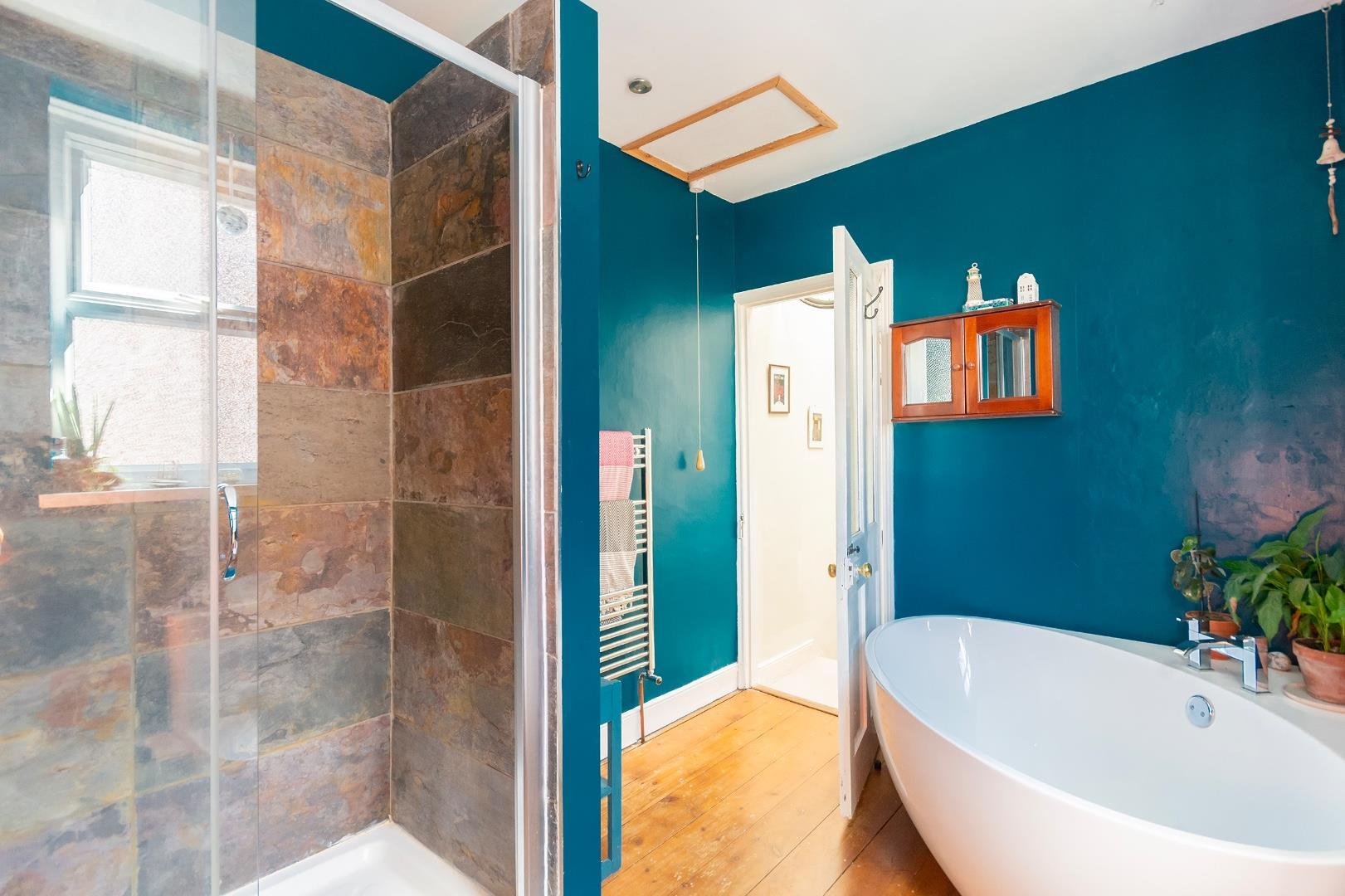 Stevens crescent totterdown 33279734 5 sc4 tn bathroom a