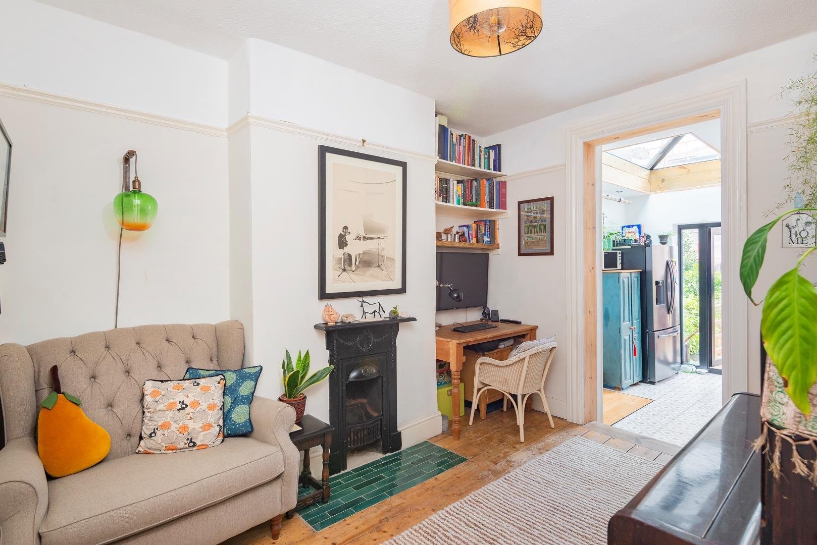Stevens crescent totterdown 33279734 5 sc4 tn sitting room c