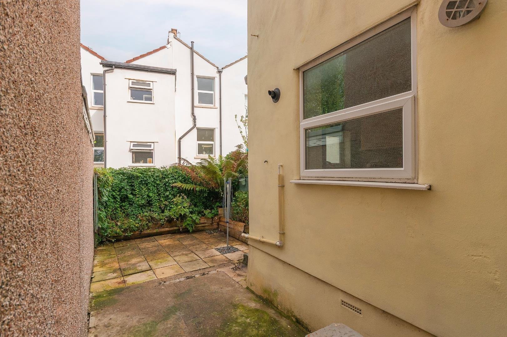 Stevens crescent totterdown 34158253 6 s1 ctn external d