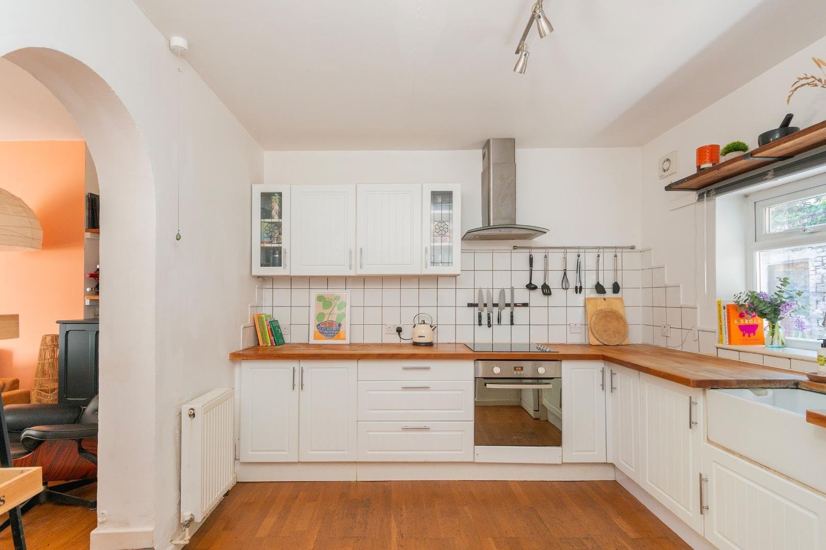 Sydenham lane cotham 33877043 1 s5 l1 cm kitchen c