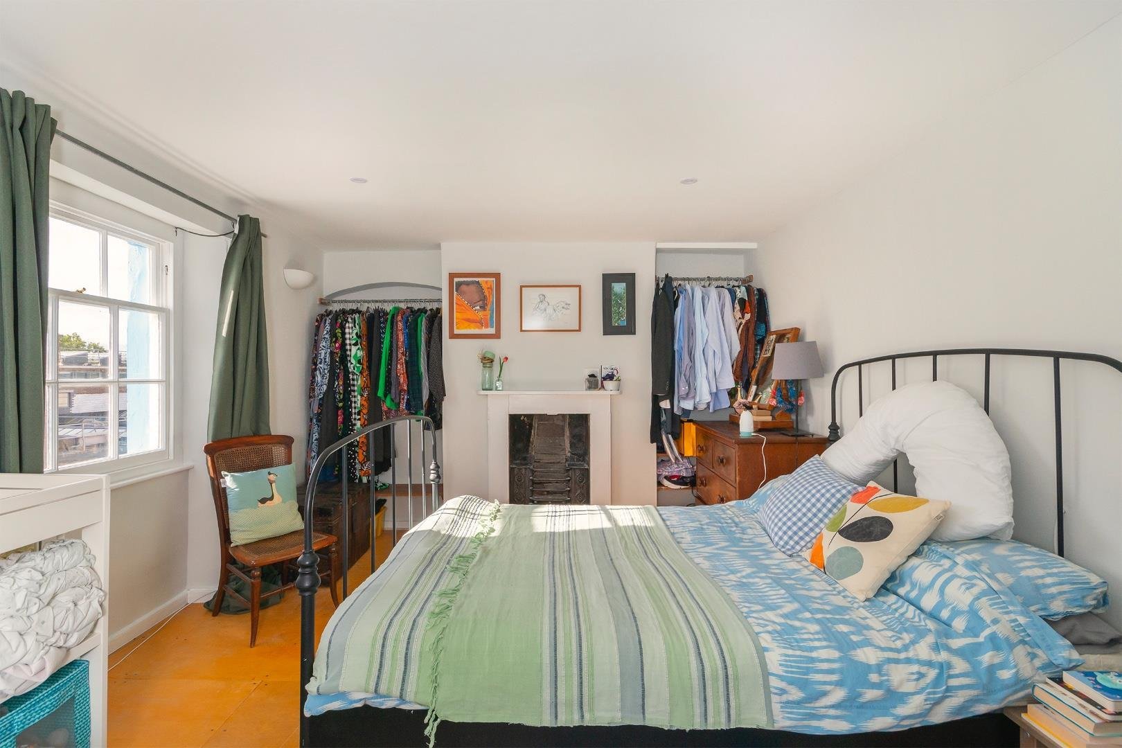 Sydney row spike island 33590522 woryendys6 bedroom g