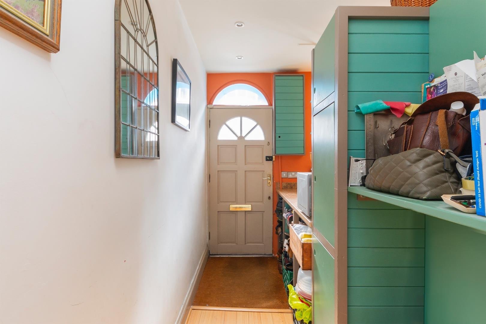 Sydney row spike island 33590522 woryendys6 hallway a