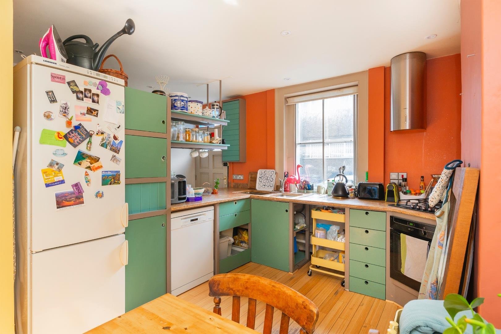 Sydney row spike island 33590522 woryendys6 kitchen a