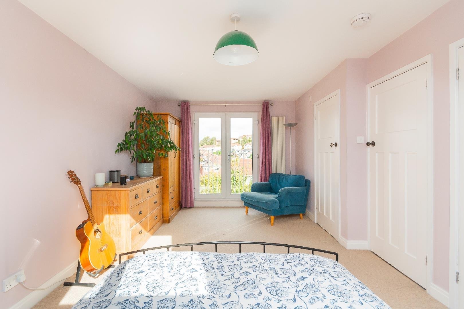 Sylvia avenue knowle 32646391 eunevaaivlys661 bedroom l