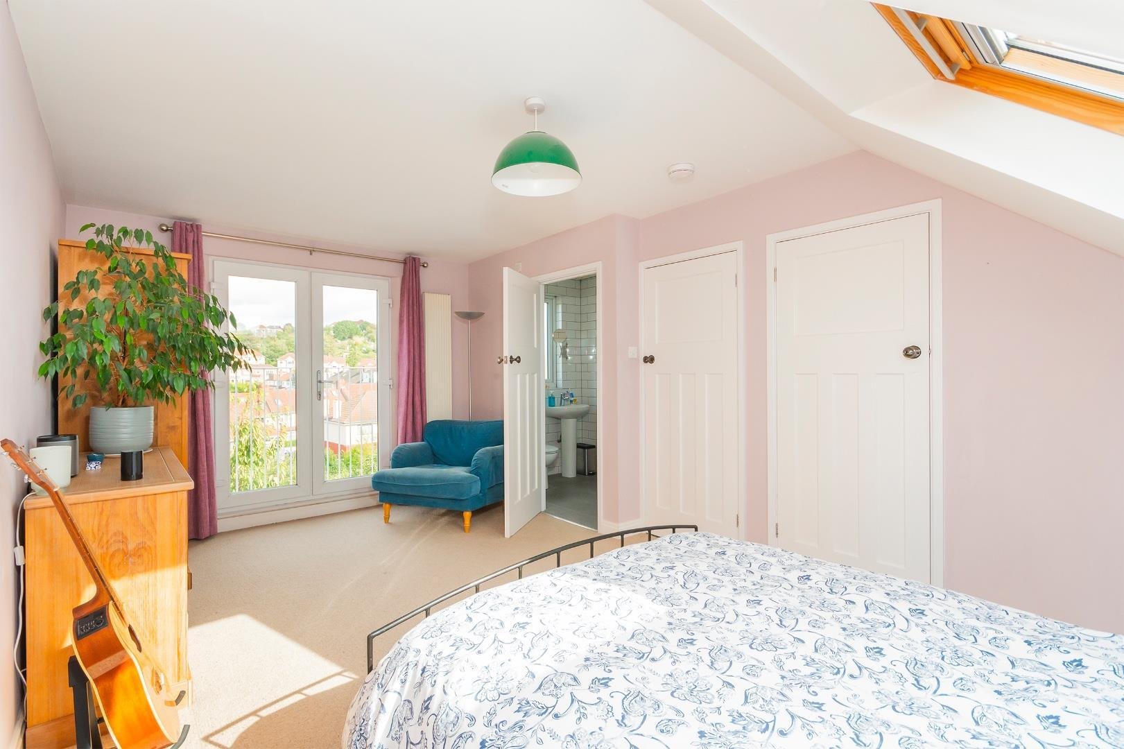 Sylvia avenue knowle 32646391 eunevaaivlys661 bedroom m