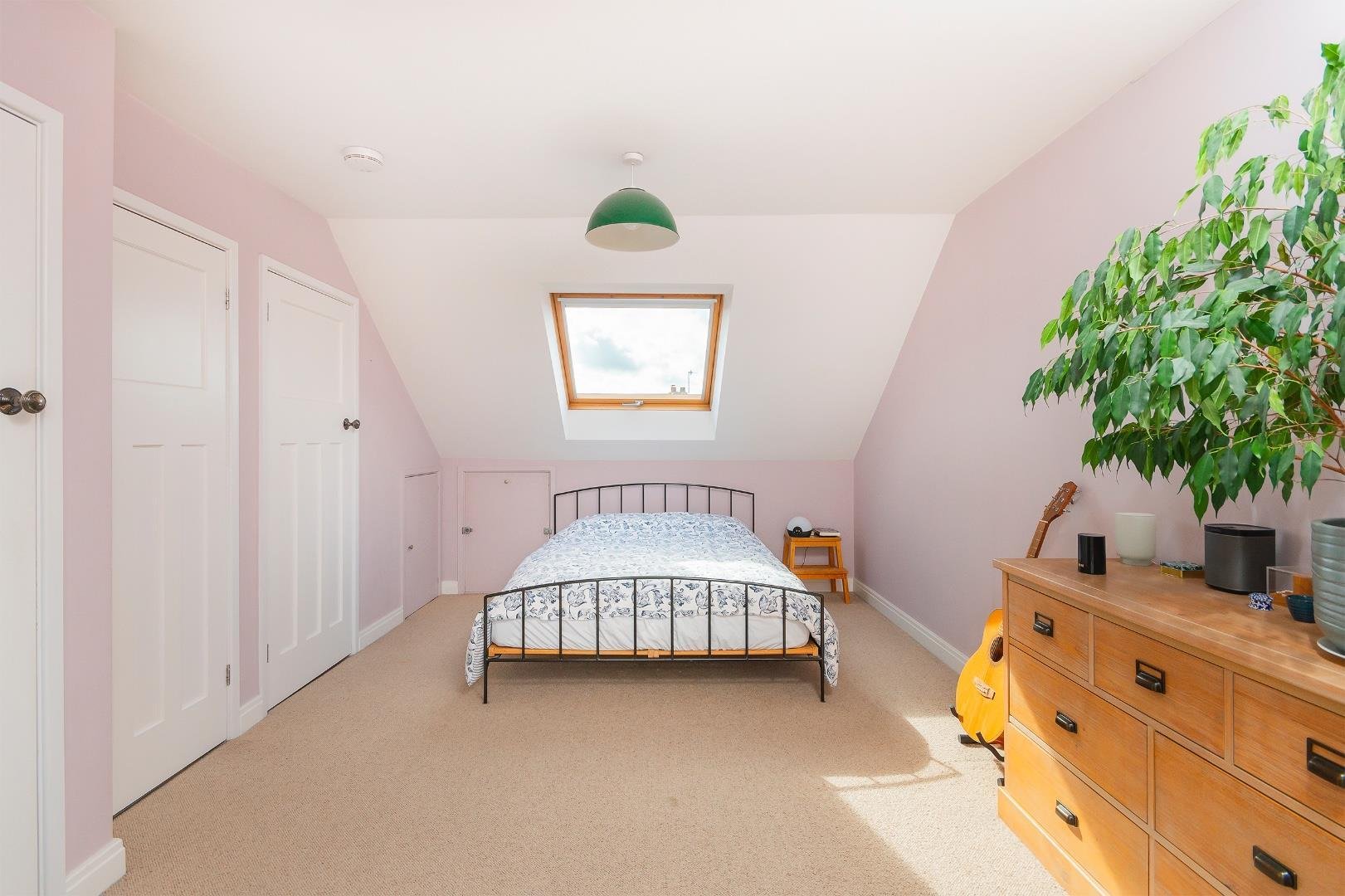 Sylvia avenue knowle 32646391 eunevaaivlys661 bedroom o