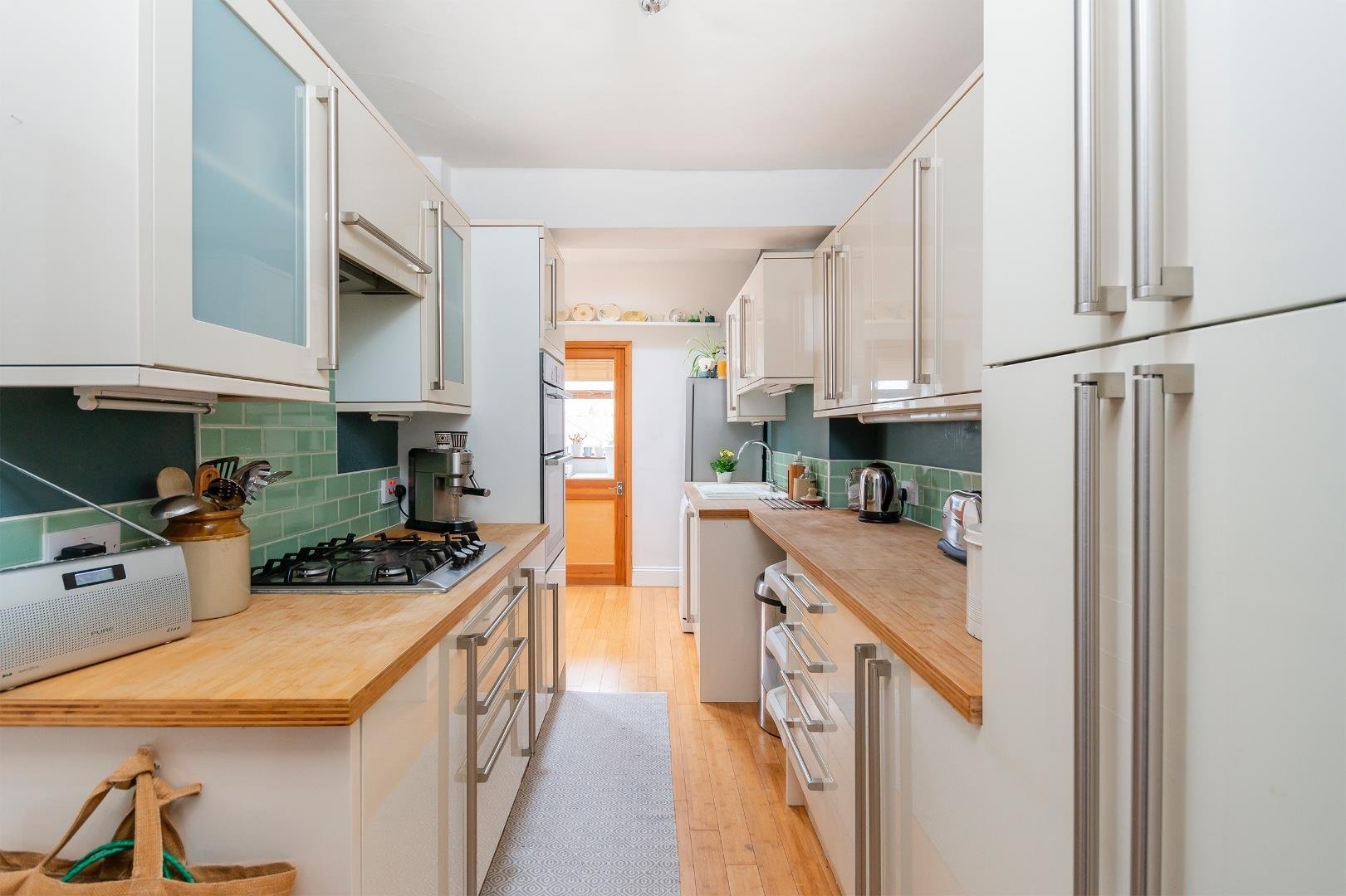 Sylvia avenue knowle 32946377 1 sa6 bd2 r kitchen diner f