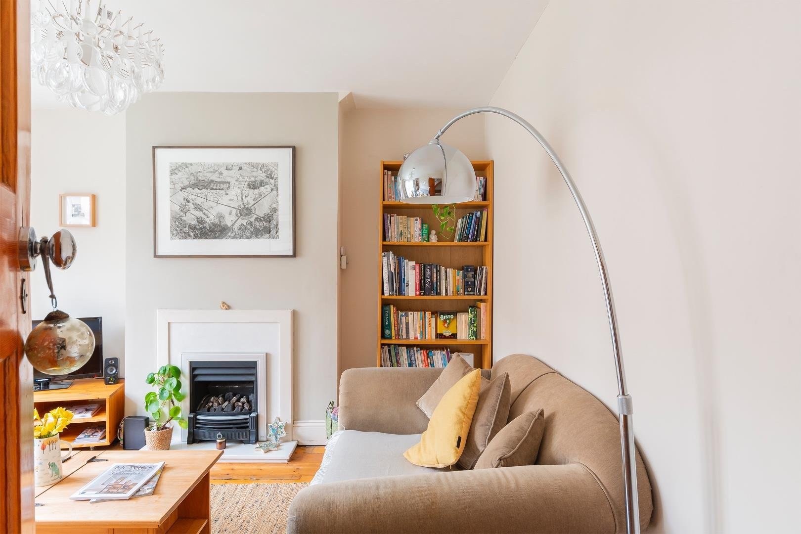 Sylvia avenue knowle 32946377 1 sa6 bd2 r living room e