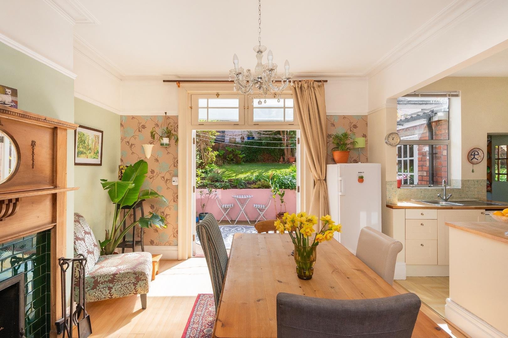 Sylvia avenue knowle 34578032 5 s1 ake dining room d