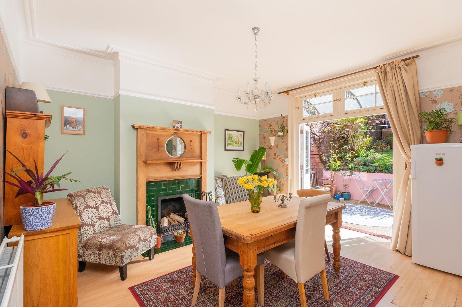 Sylvia avenue knowle 34578032 5 s1 ake dining room e