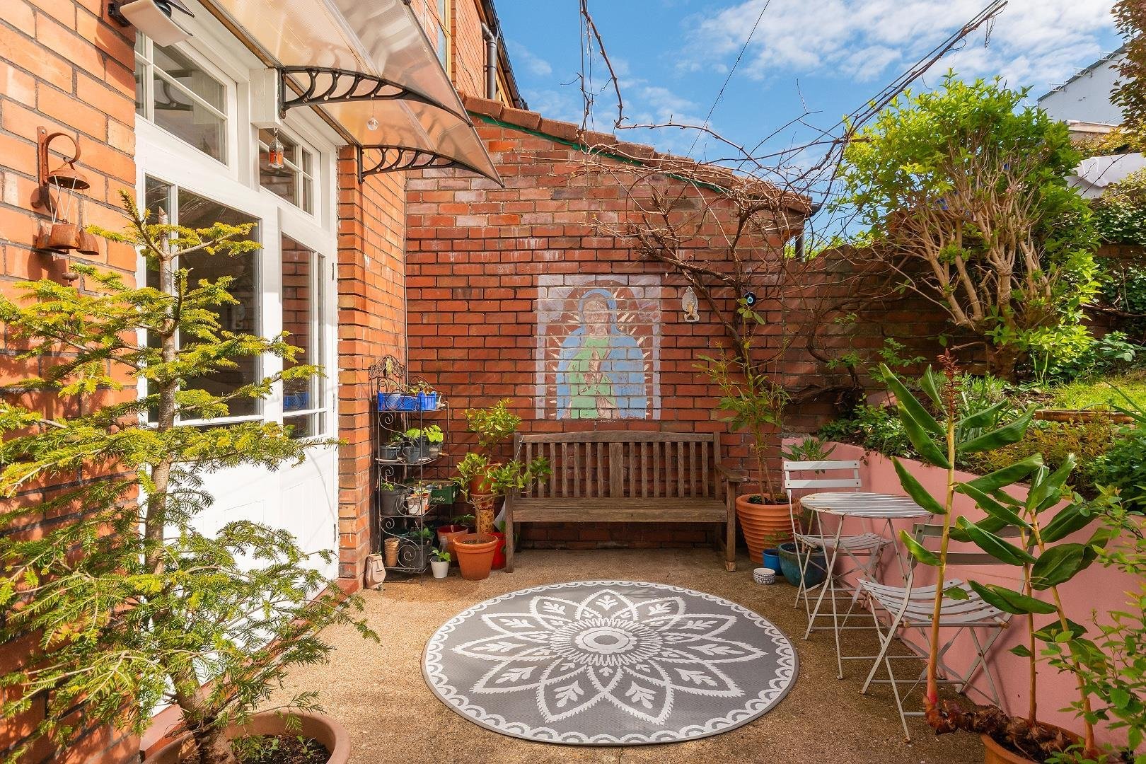 Sylvia avenue knowle 34578032 5 s1 ake external h