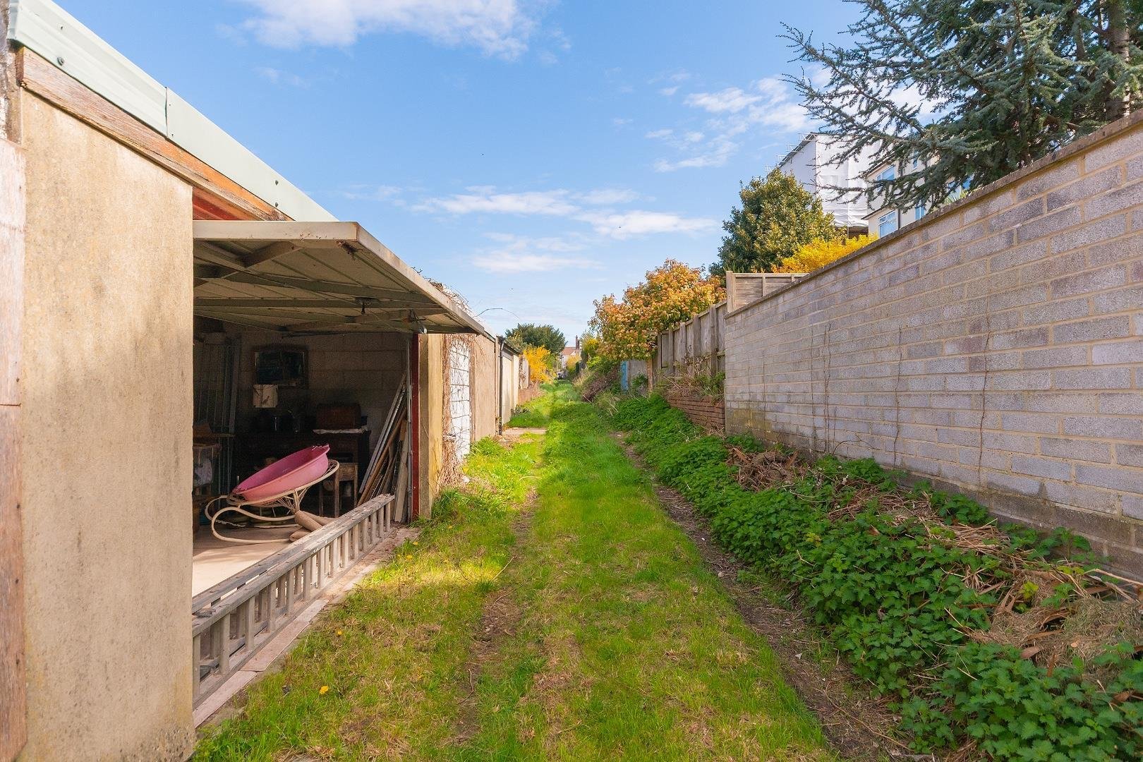 Sylvia avenue knowle 34578032 5 s1 ake lane to garage a