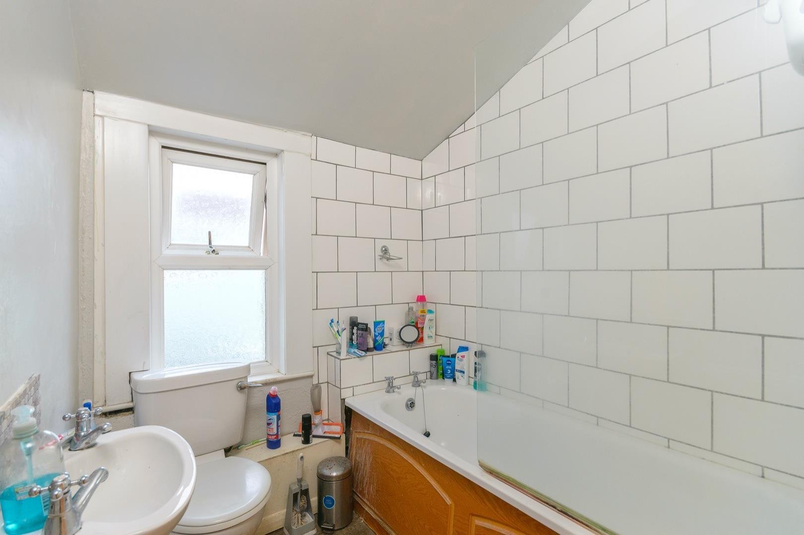 Talbot road knowle 31270096 daortoblat90 bathroom a