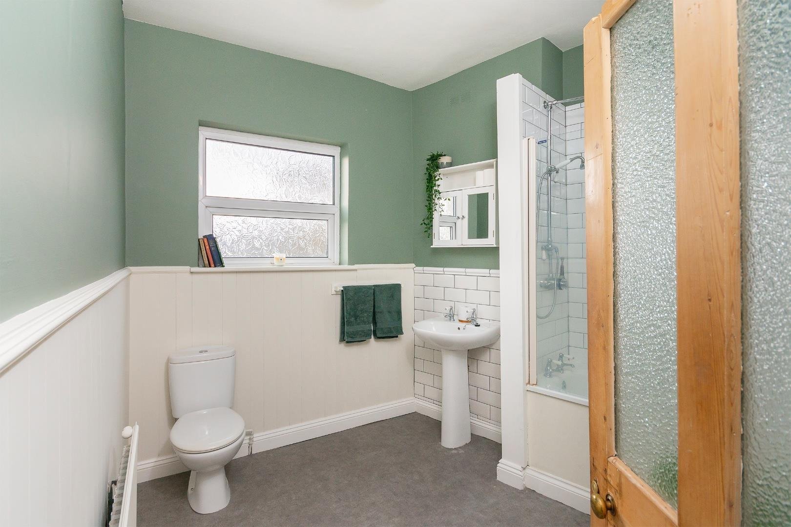 Tenby street lawrence hill 32903022 1 tsl5 h bathroom d