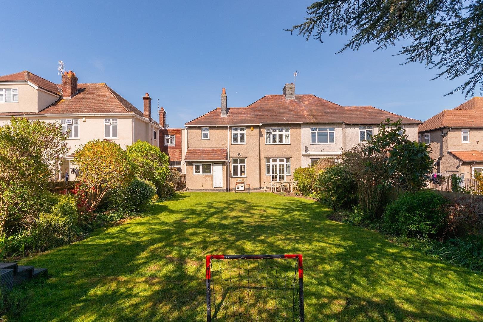 The crescent henleaze 34593499 2 t8 che external g