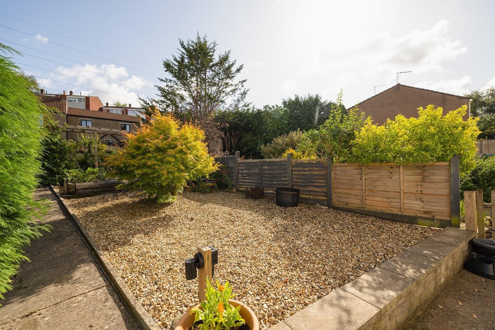 The rock brislington 34086639 014 a3896