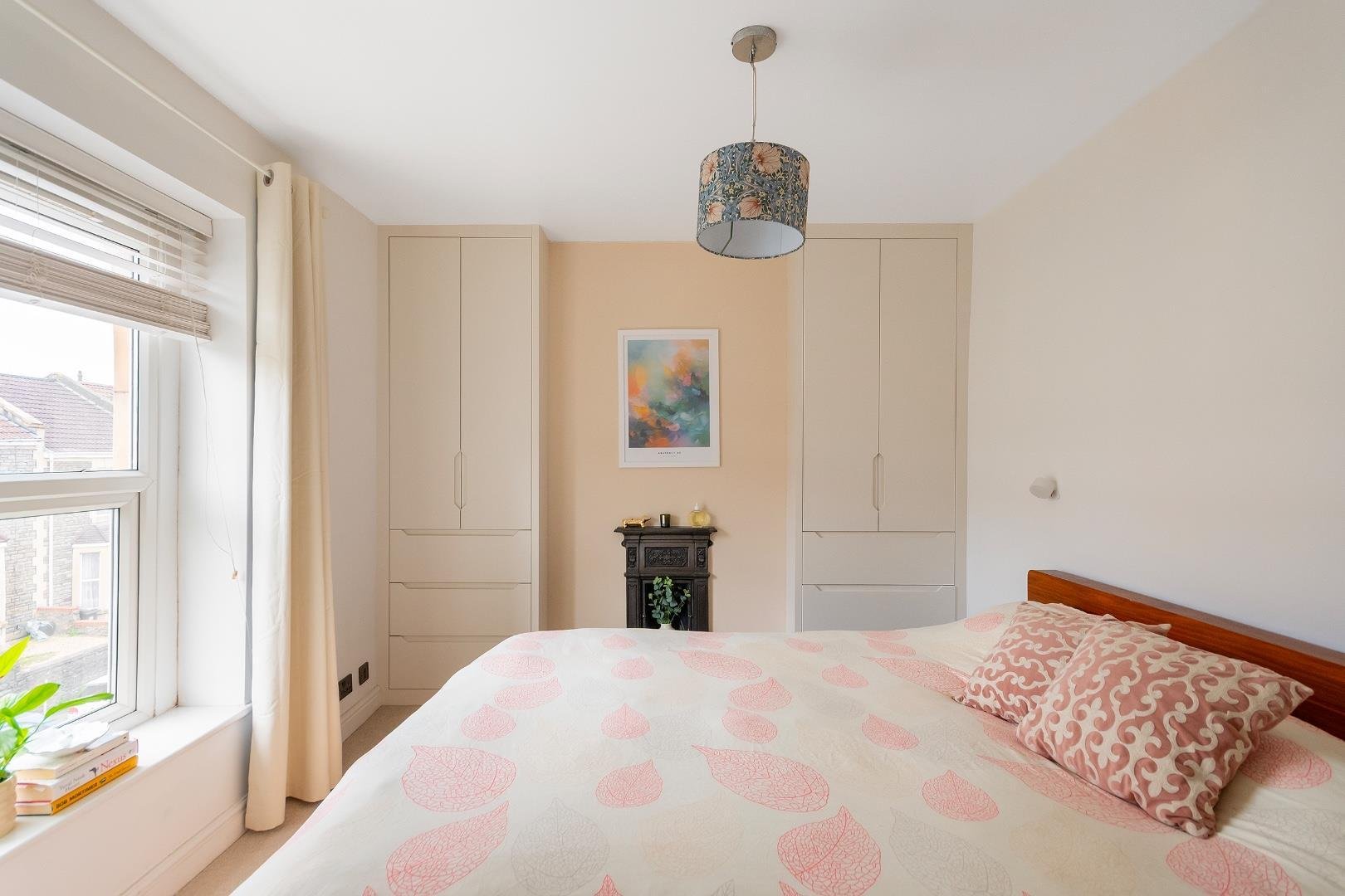 Thicket road fishponds 34511356 5 t6 rfs bedroom g