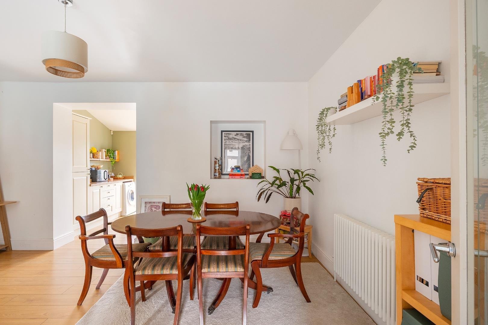 Thicket road fishponds 34511356 5 t6 rfs dining room e