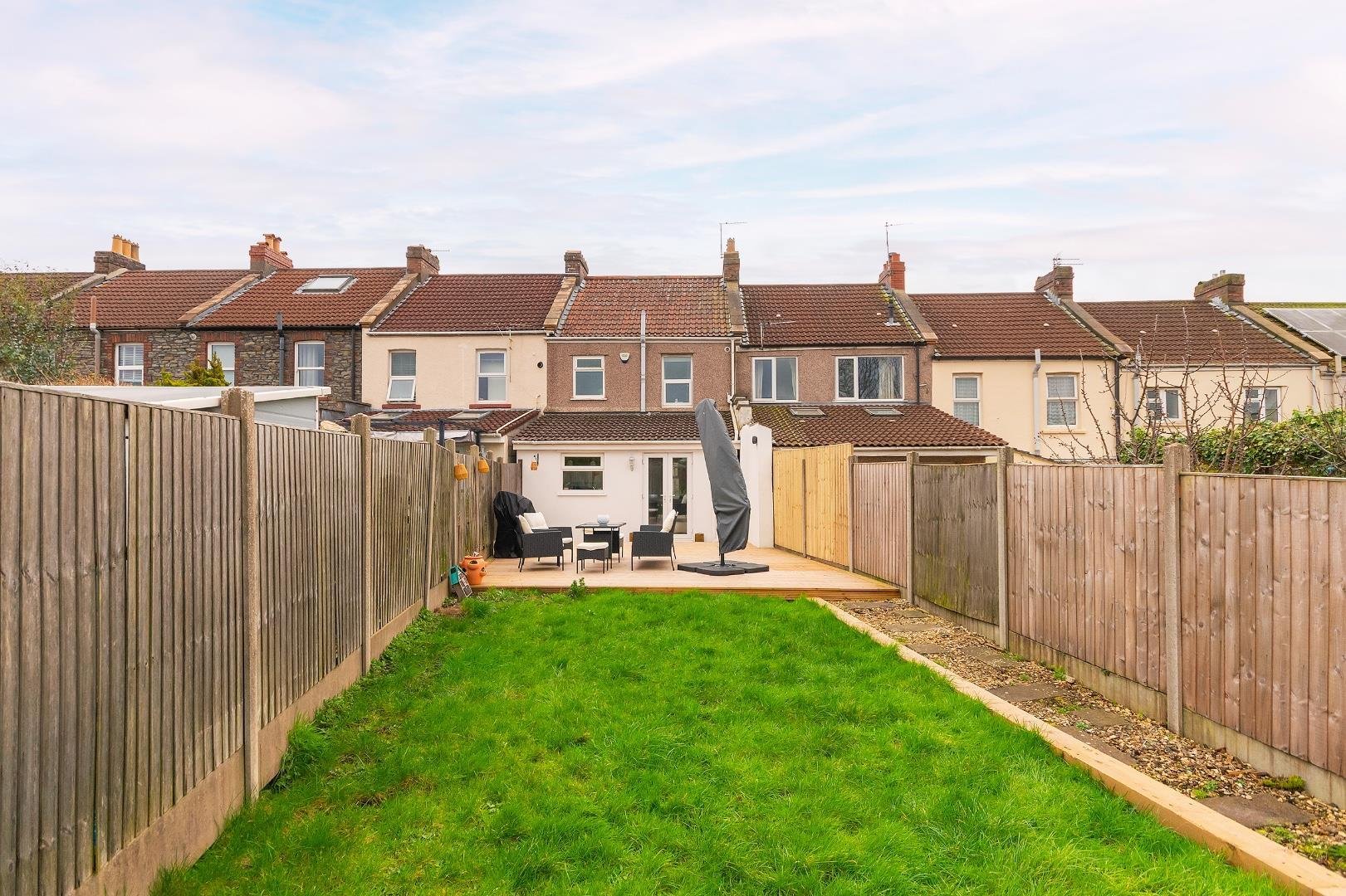 Thicket road fishponds 34511356 5 t6 rfs external e