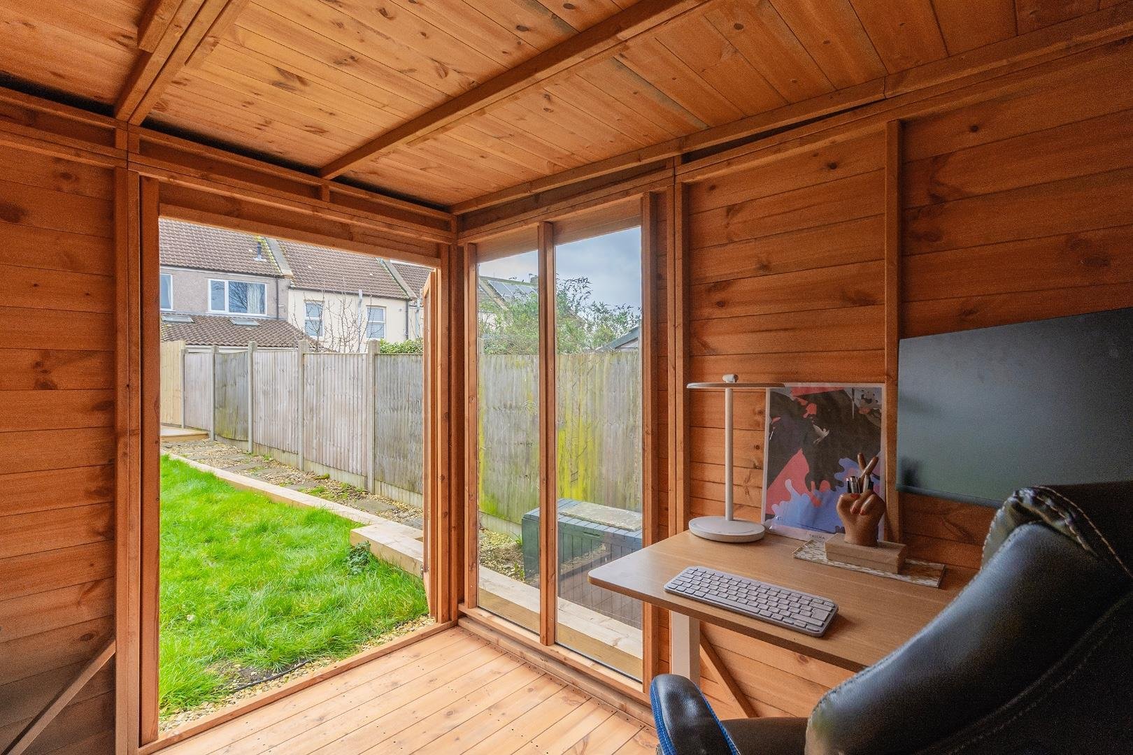 Thicket road fishponds 34511356 5 t6 rfs garden office a
