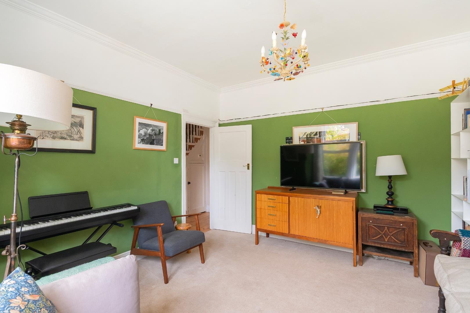 Thingwall park fishponds 34856663 4 t2 pfs living room a