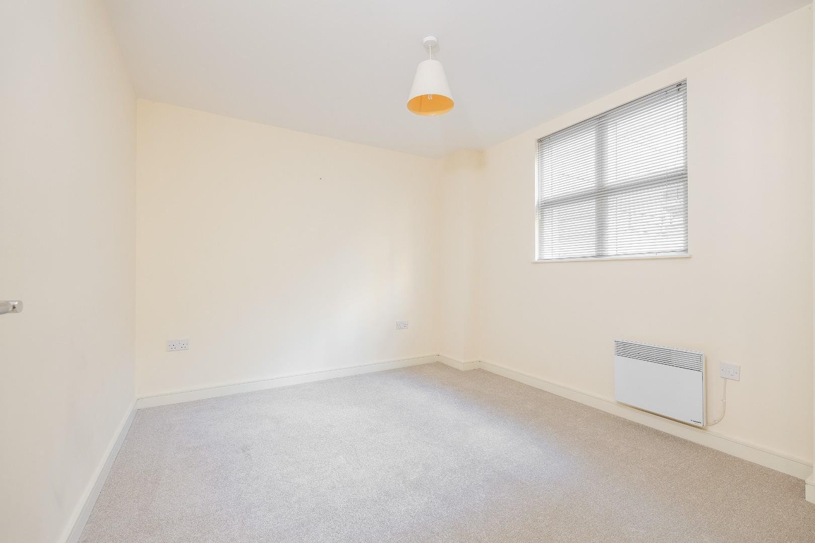 Thomas lane city centre 33892520 cd7 a9336