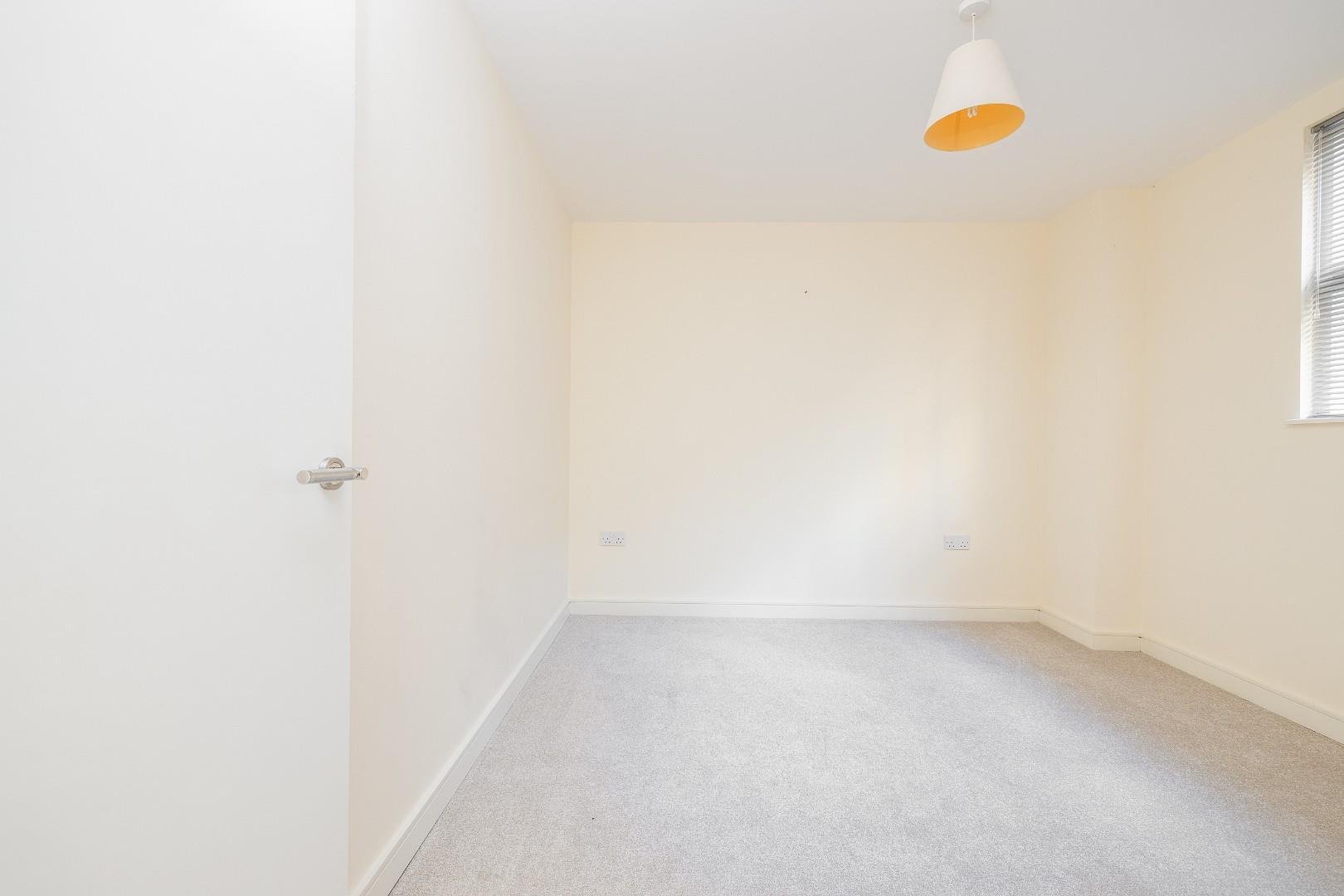 Thomas lane city centre 33892520 cd7 a9337