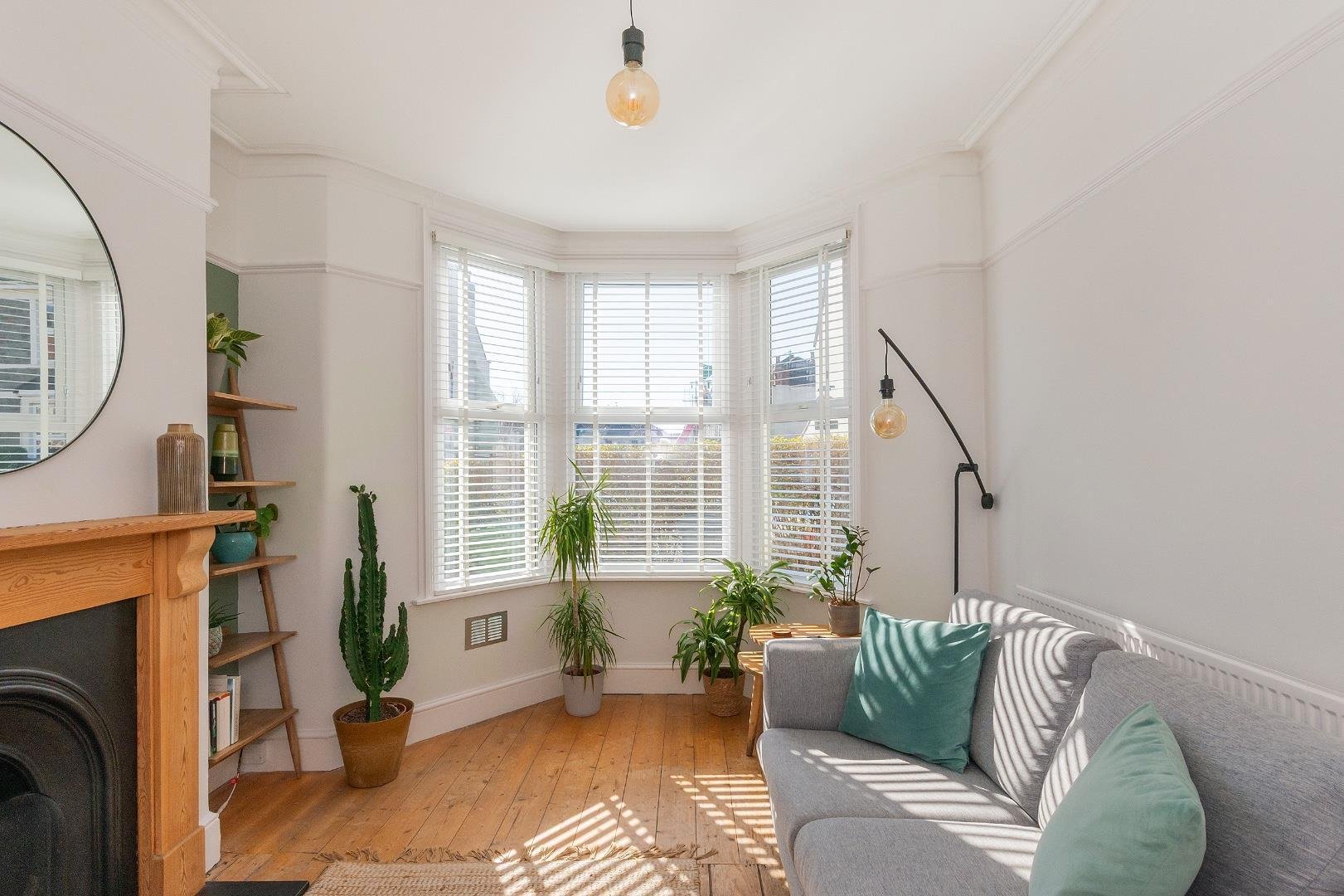 Tortworth road horfield 33730924 1 t6 rhd living room d