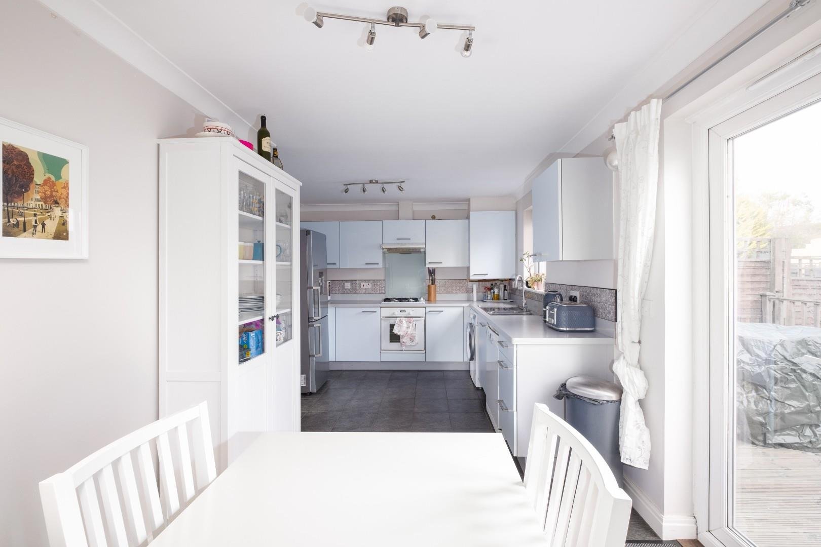 Trubshaw close horfield 33630498 6 trubshaw close 2