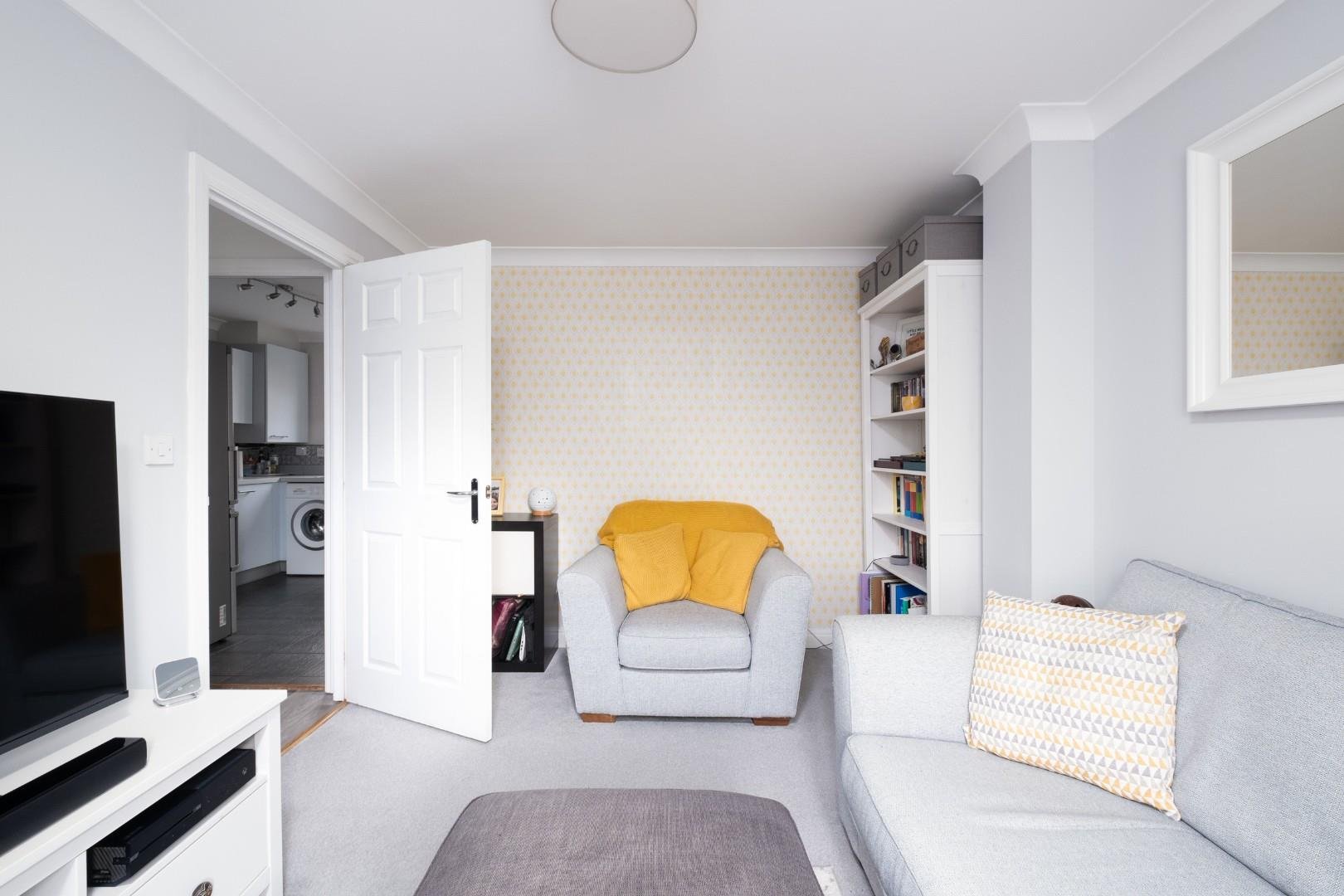 Trubshaw close horfield 33630498 6 trubshaw close 6