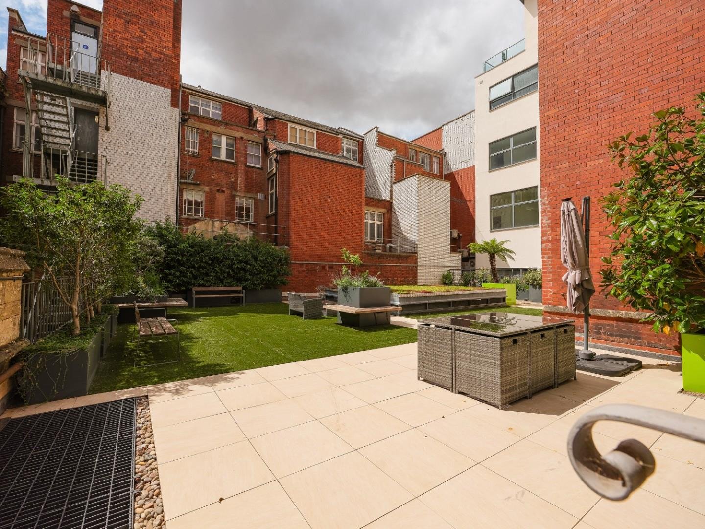 Unity street park street 34861957 cnr59902