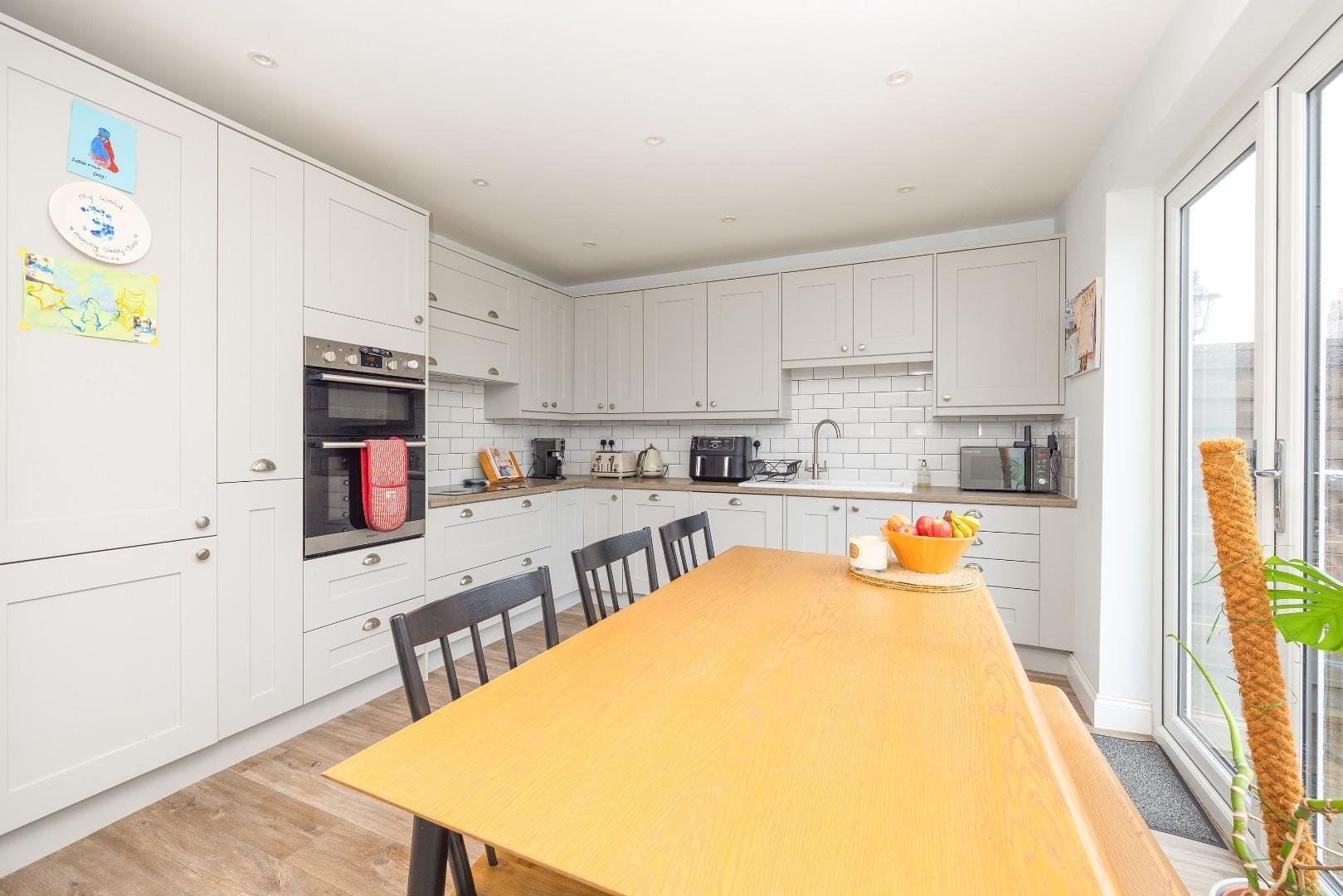 Ventnor avenue st george 34363347 char0335