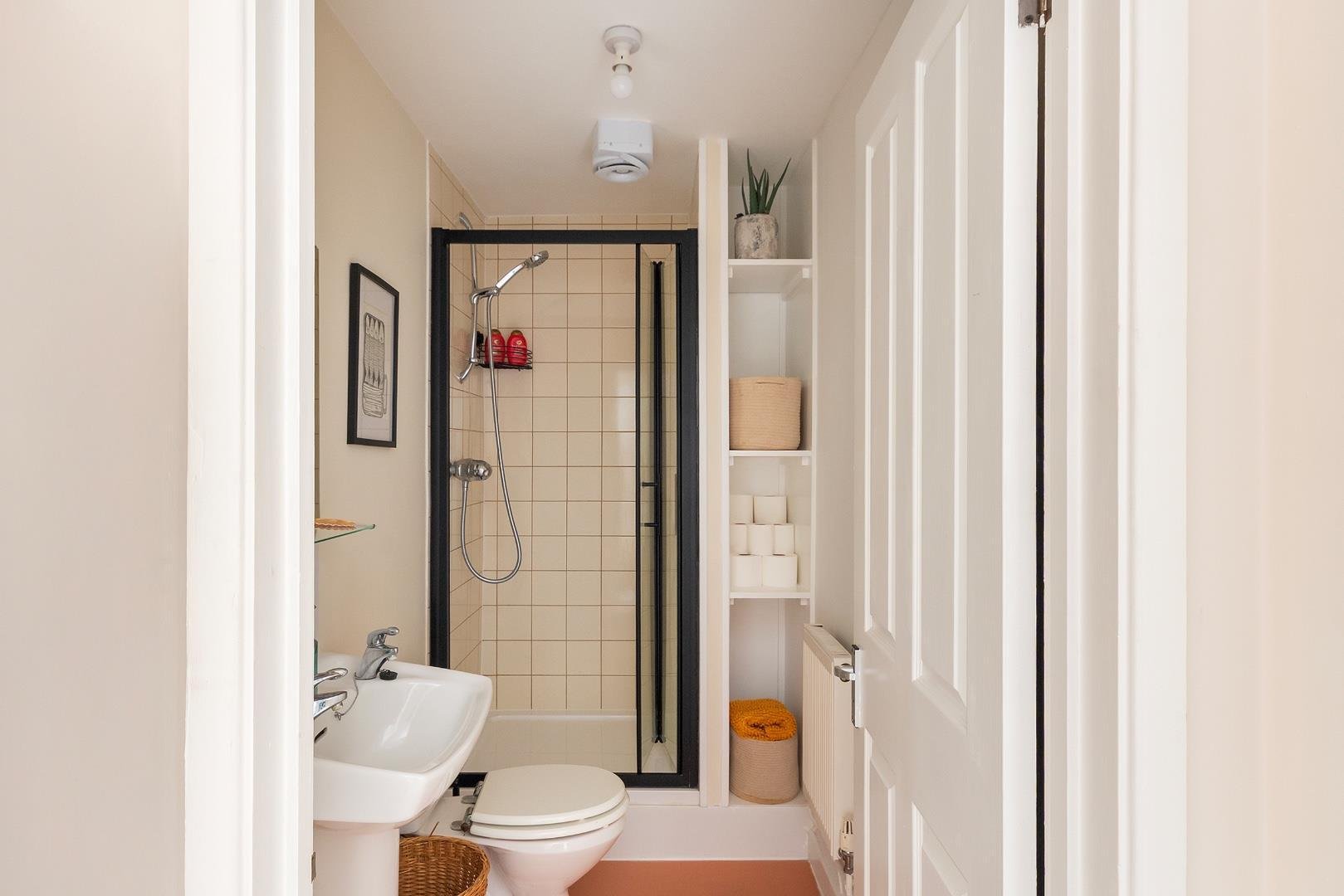 Warden road southville 34808484 t3 f4 fwrbr bathroom c
