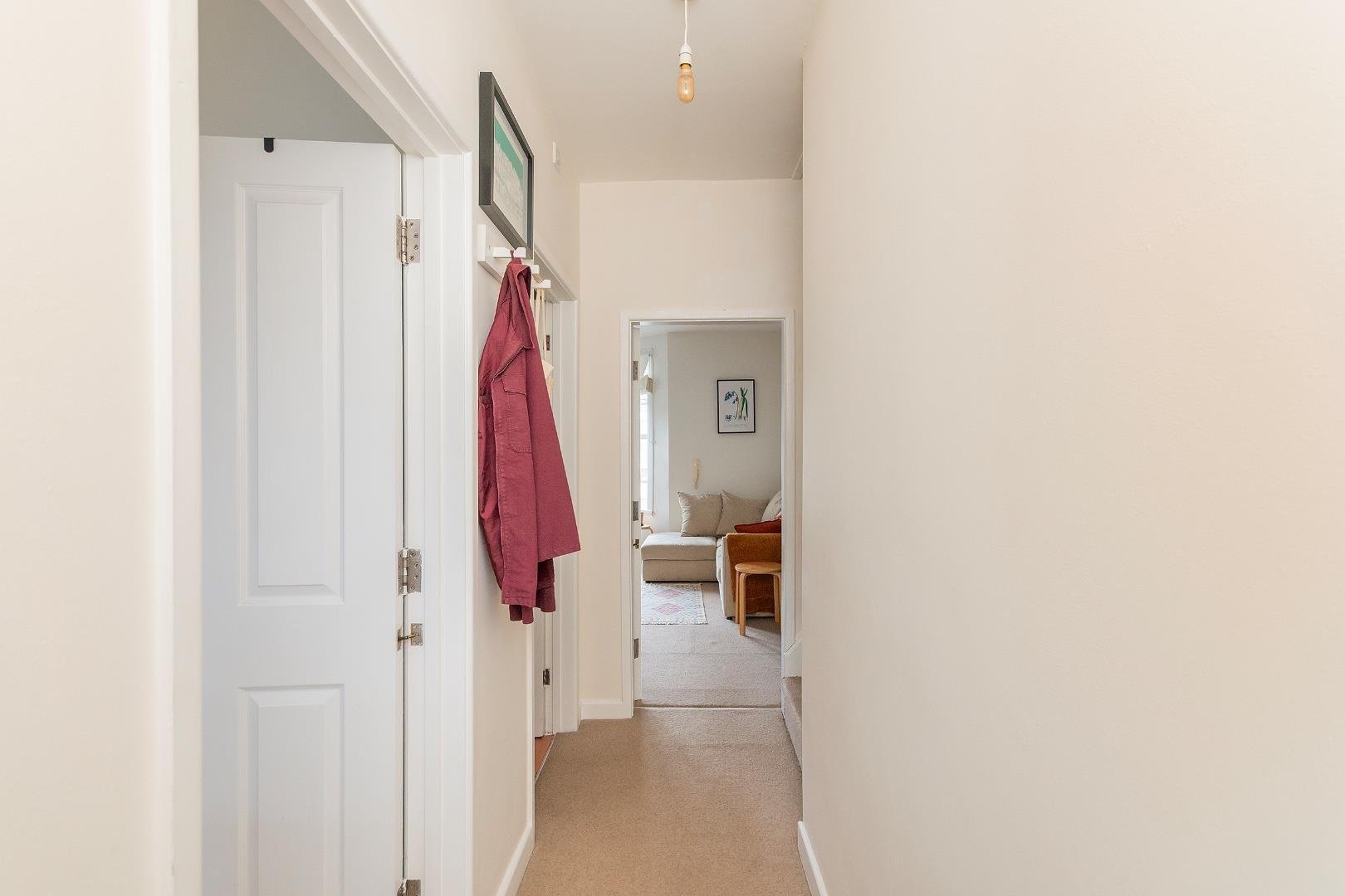 Warden road southville 34808484 t3 f4 fwrbr hallway a