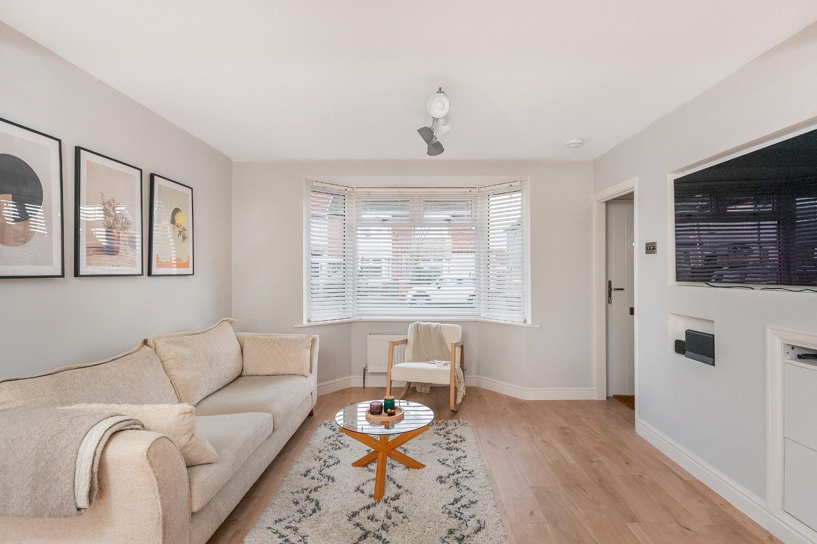Warren road filton 34486167 3 w4 rfn reception d