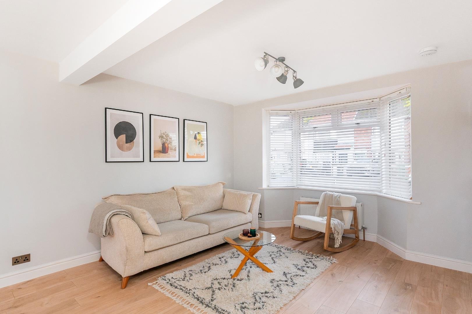 Warren road filton 34486167 3 w4 rfn reception e