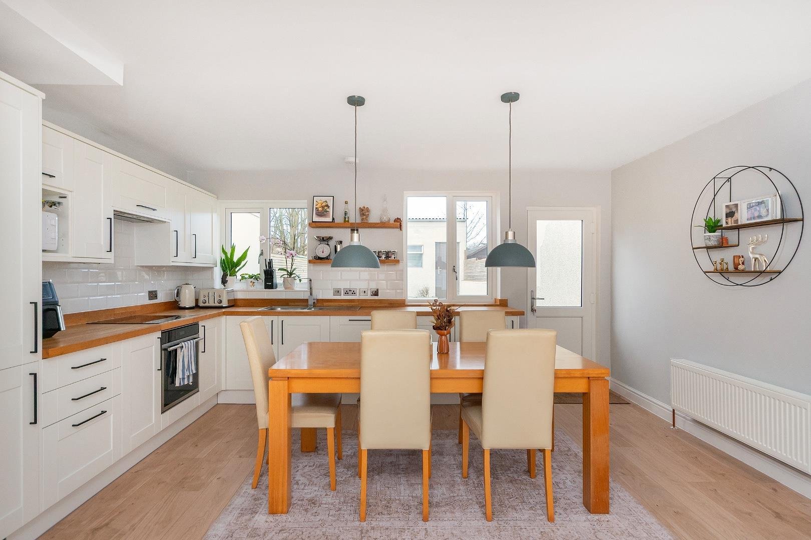 Warren road filton 34486167 3 w4 rfn reception g