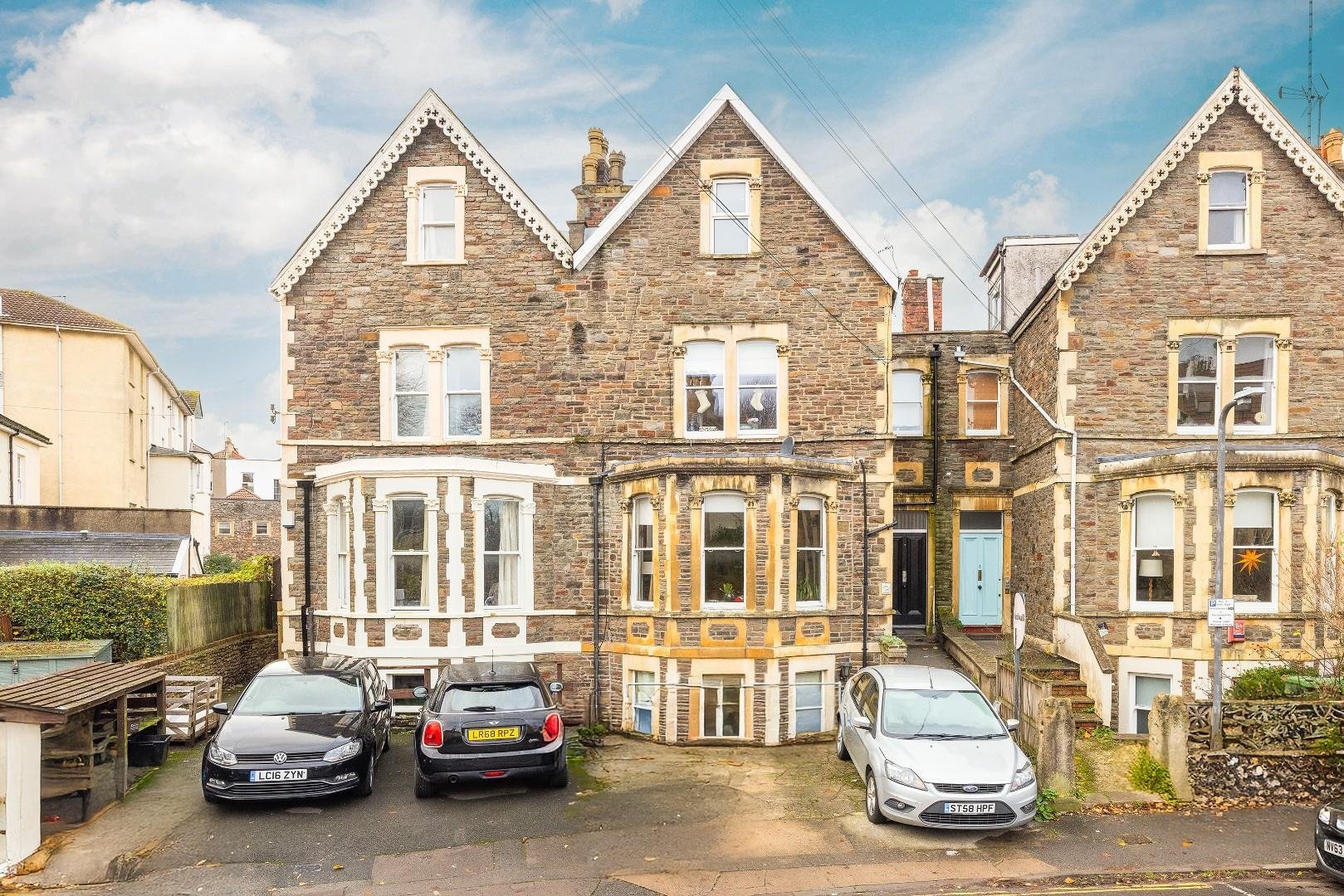 Warwick road redland 34365998 char0636