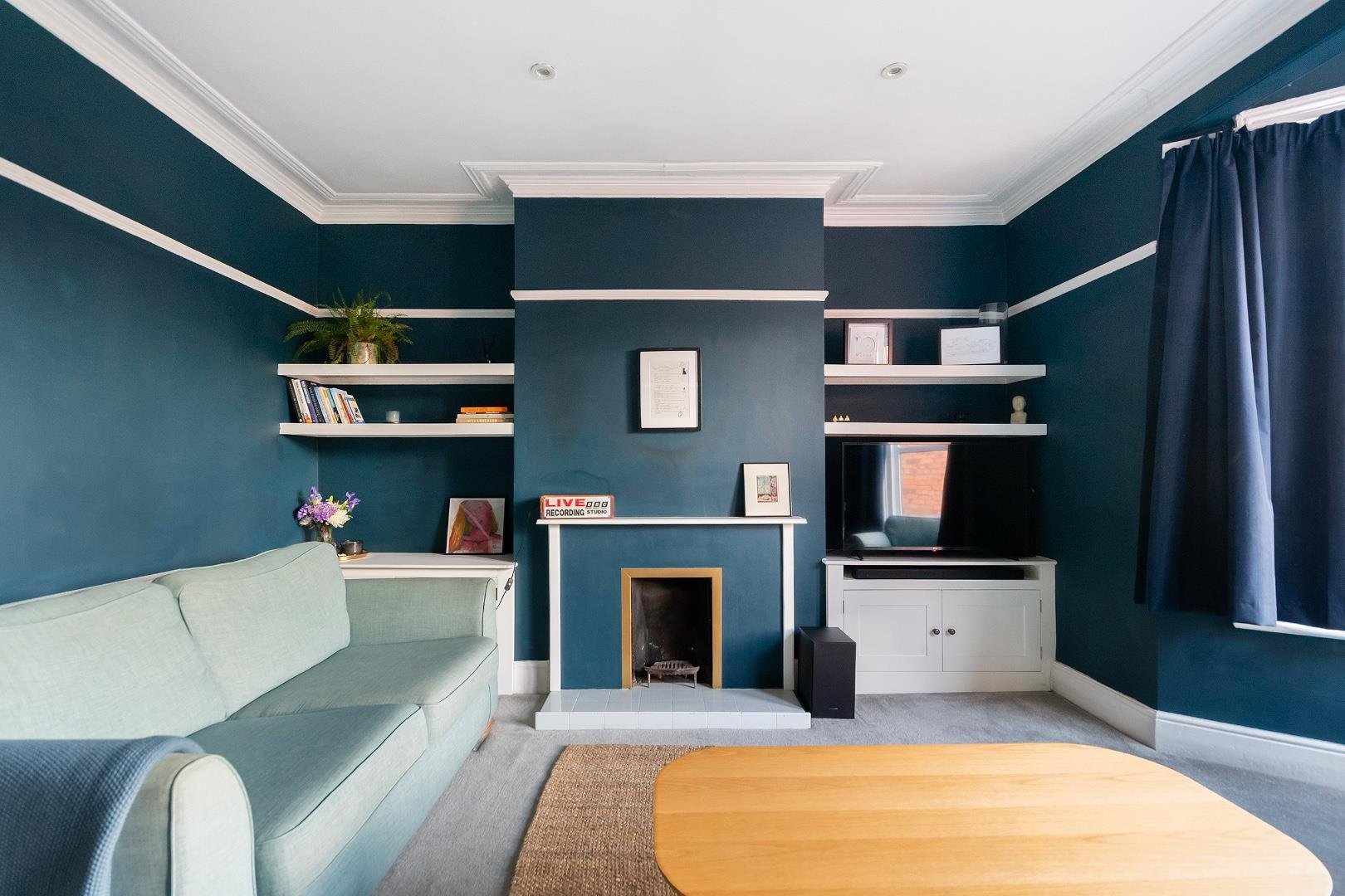 Wells road knowle 34374822 1 w5 r3 atn living room a