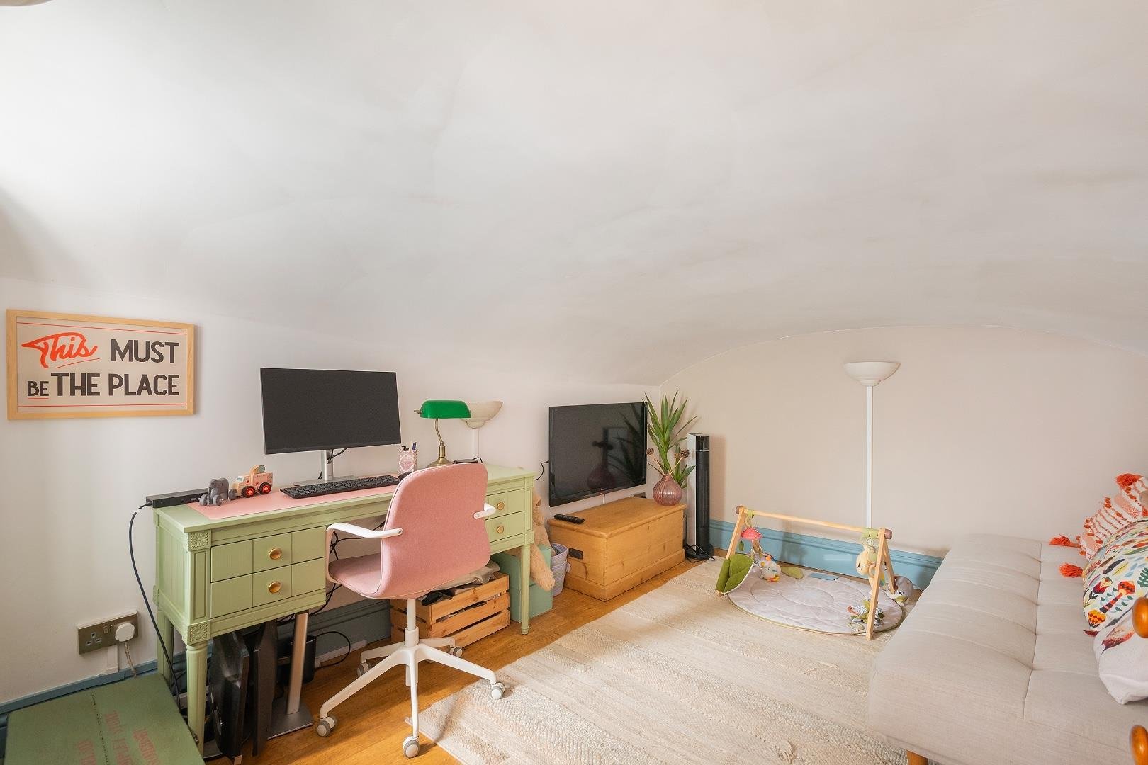 Westbourne place clifton 33930249 g0 f2 wpcn bedroom b