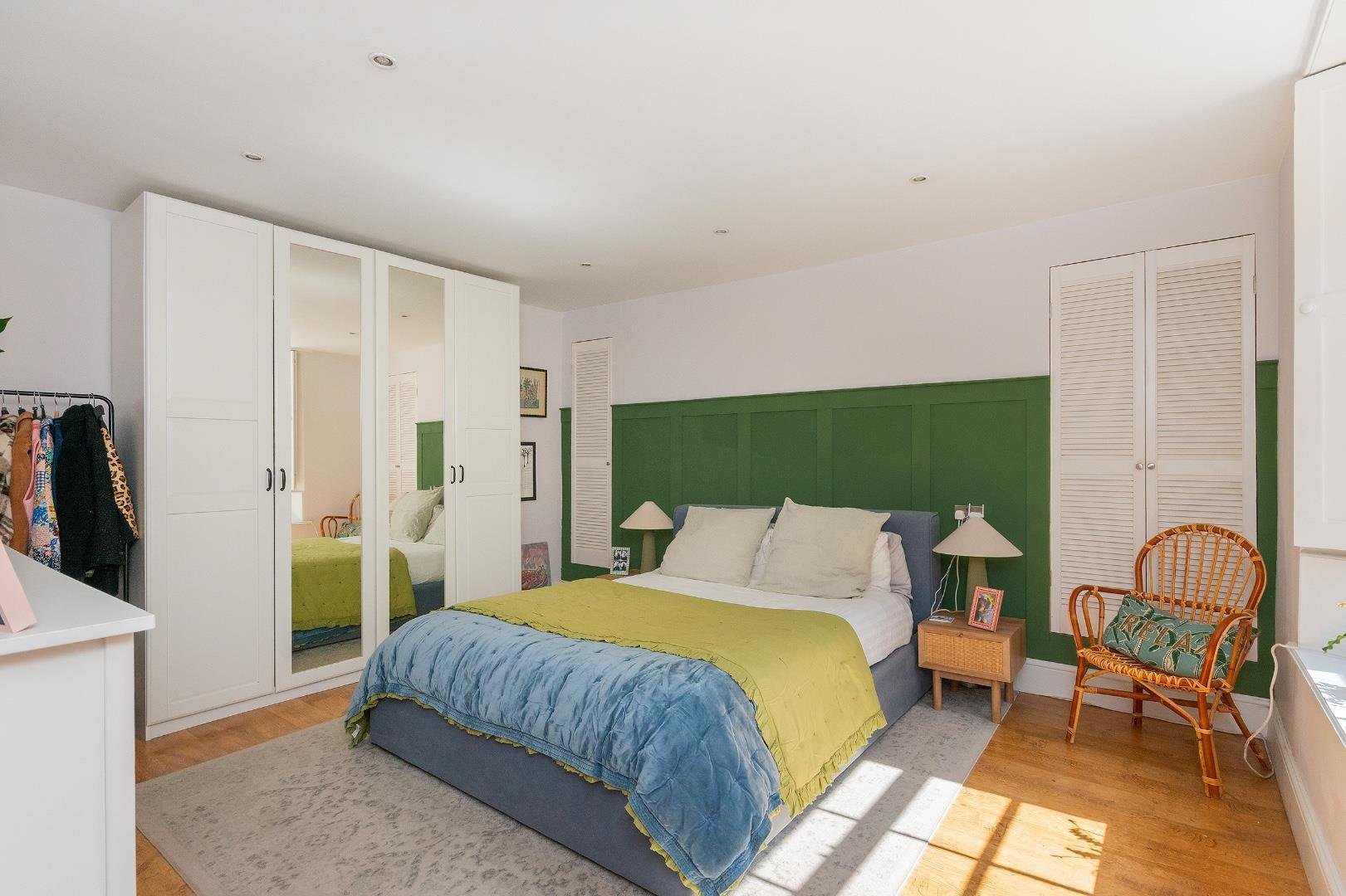 Westbourne place clifton 33930249 g0 f2 wpcn bedroom e