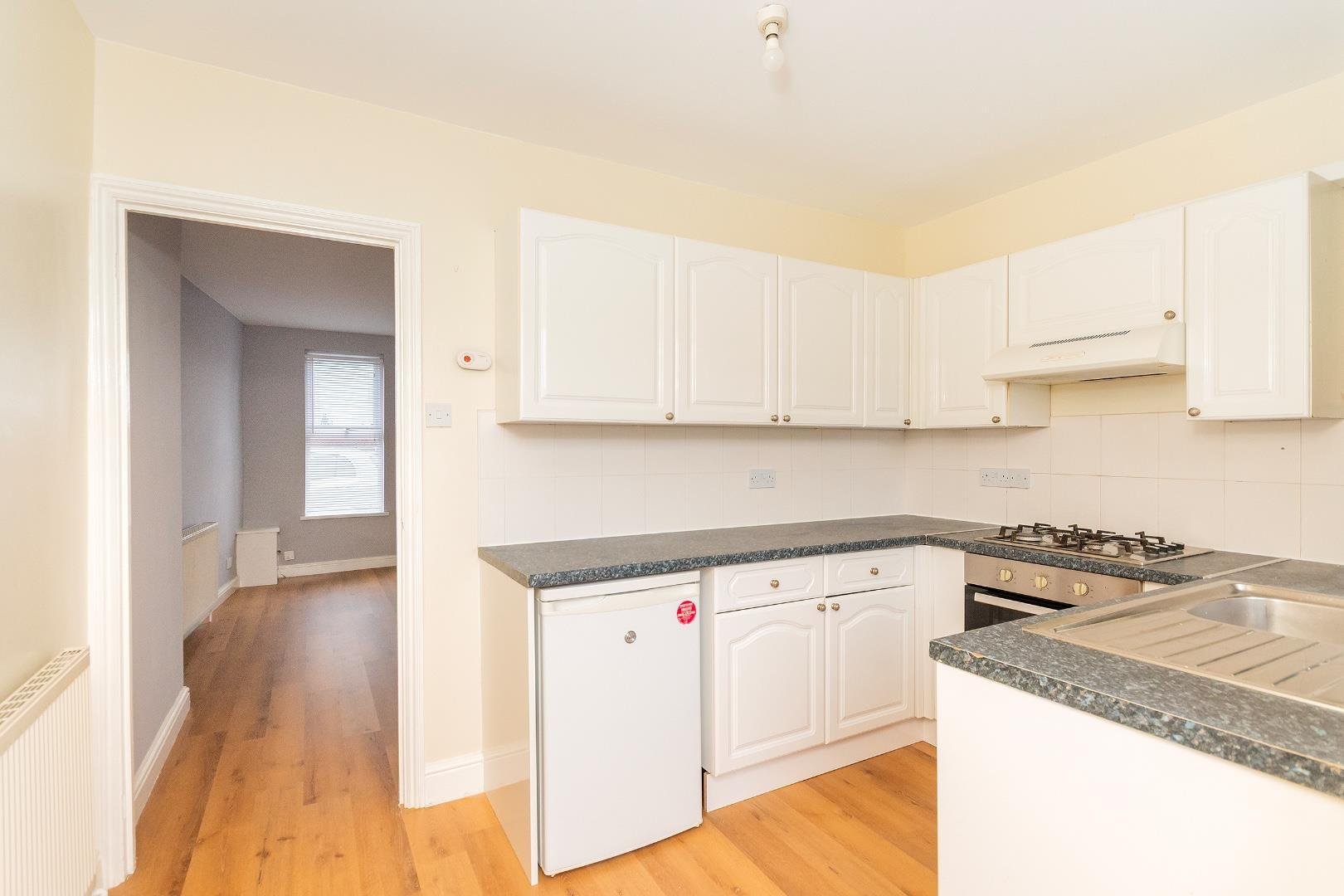 Whitehall road whitehall 34789053 4 w9 r5 awh kitchen a