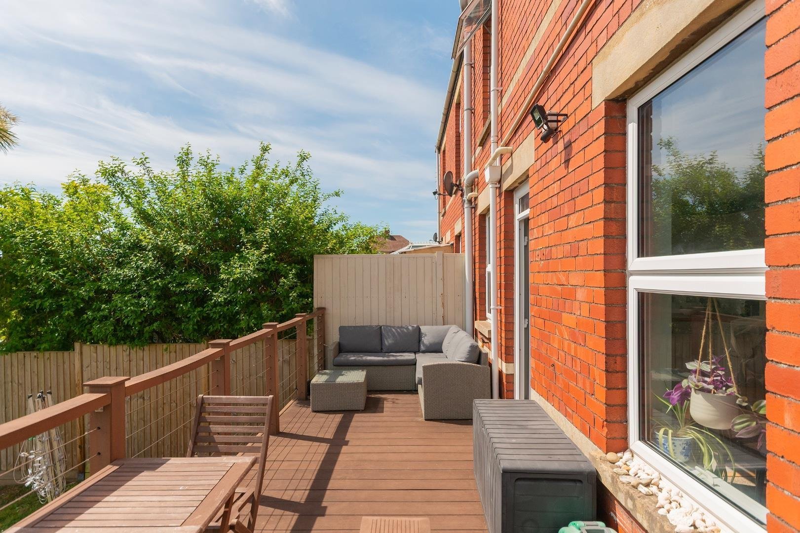 Wick crescent brislington 34316564 3 w9 cbn external e