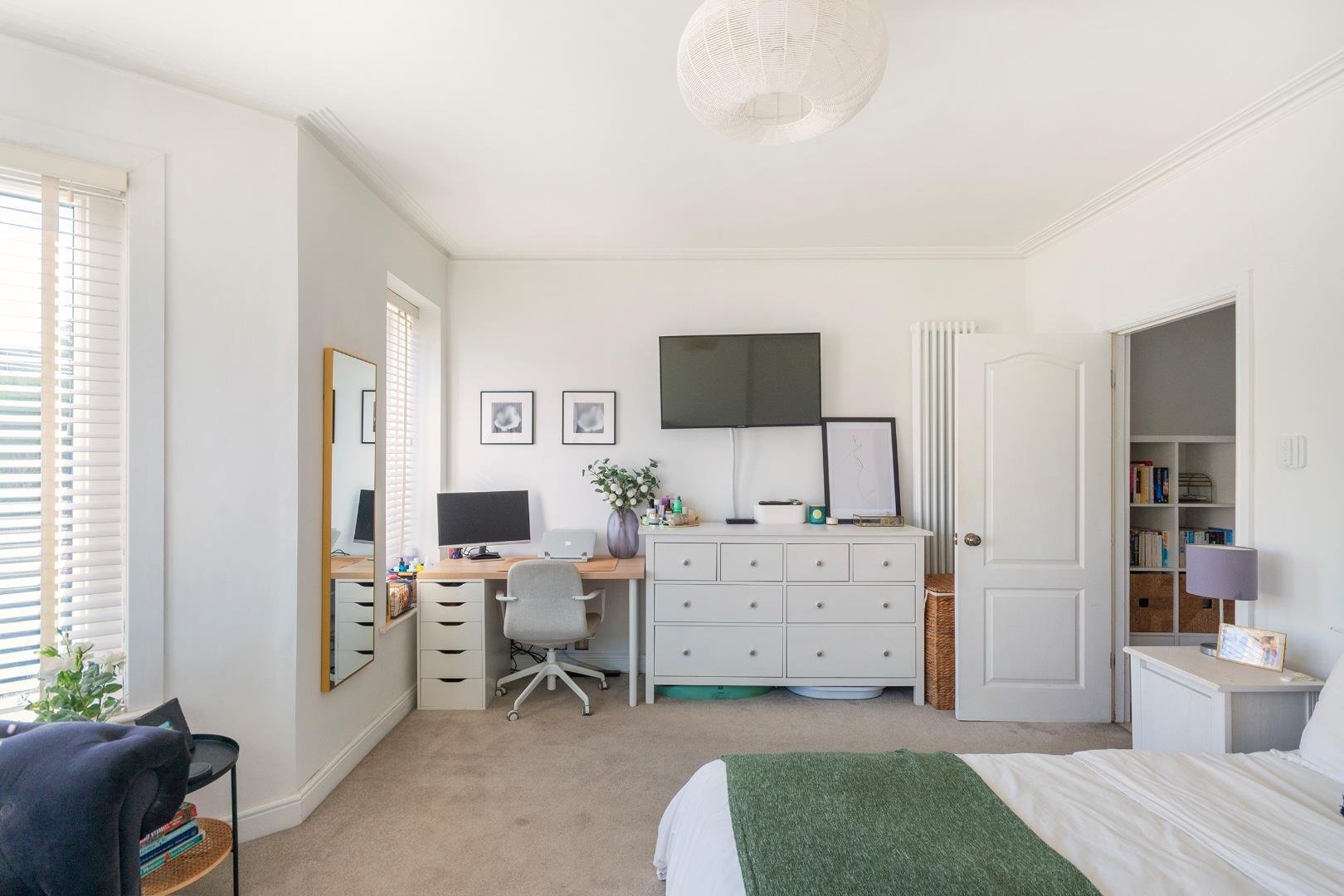 Wick road brislington 34196680 1 w4 r2 bn bedroom h