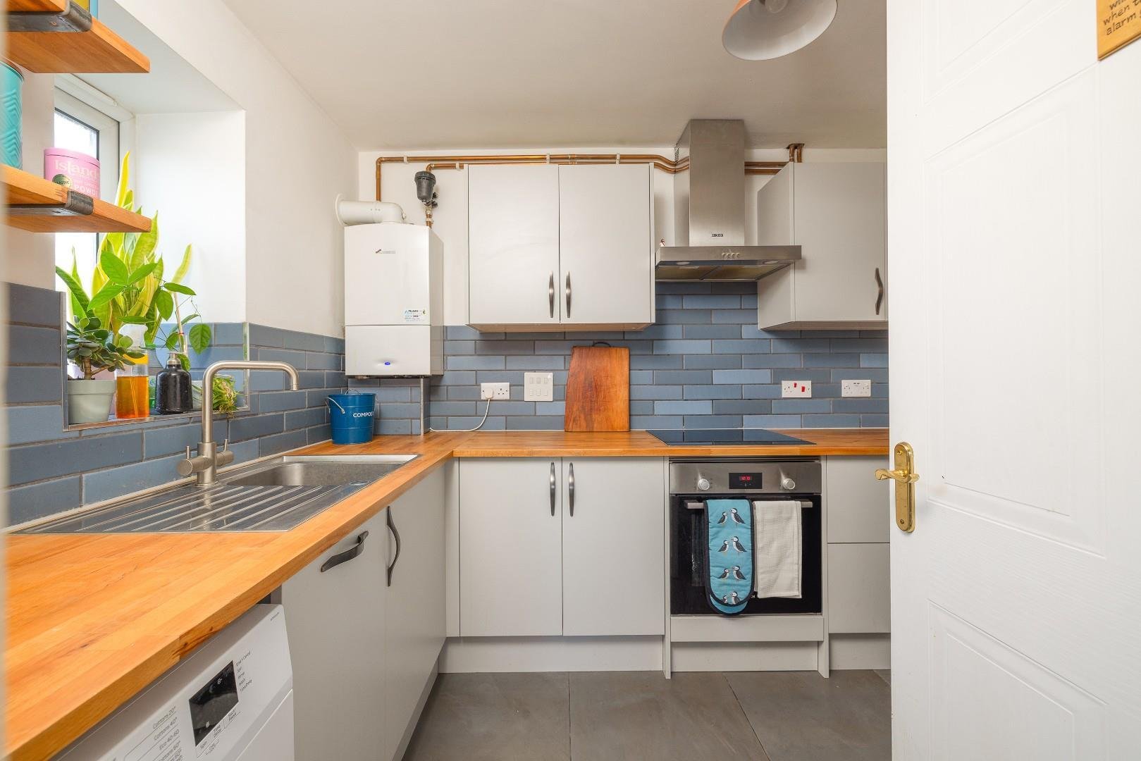 Wick road brislington 34394987 char5783
