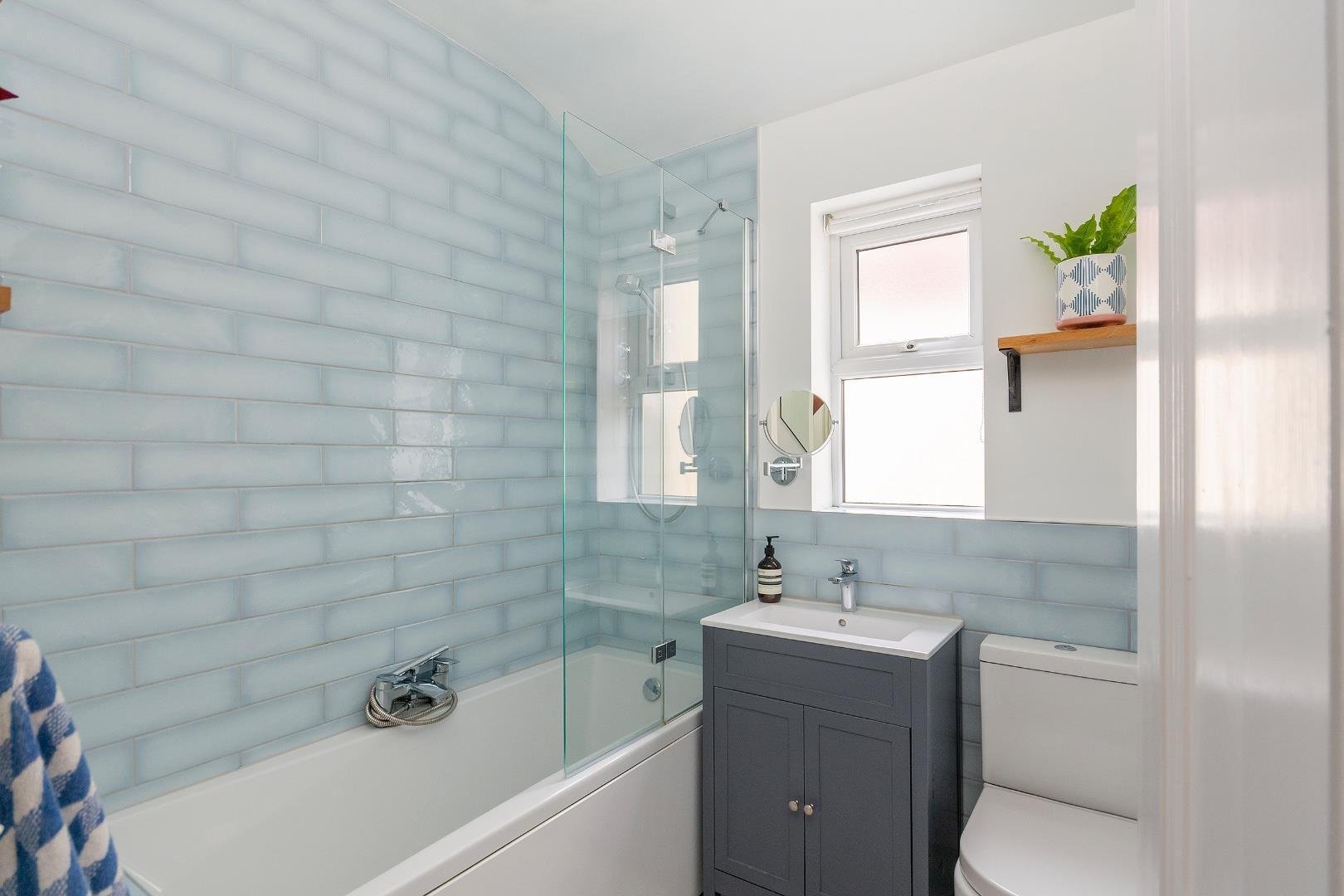 Wick road brislington 34521964 3 w1 r8 bn bathroom a