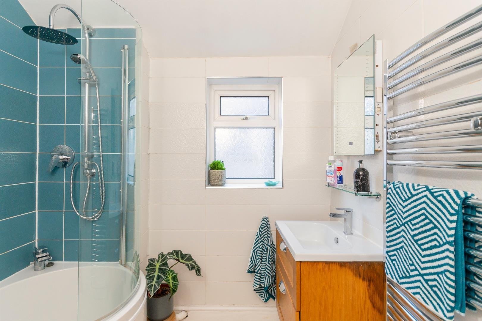 Woodbridge road knowle 32917564 3 wd8 rke bathroom b