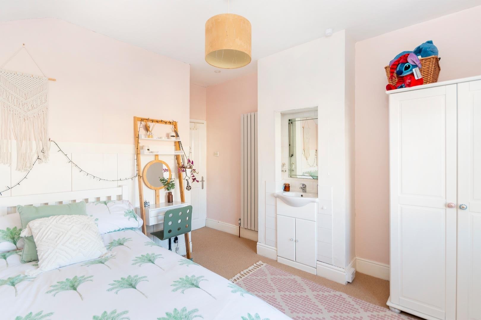 Woodbridge road knowle 32917564 3 wd8 rke bedroom a