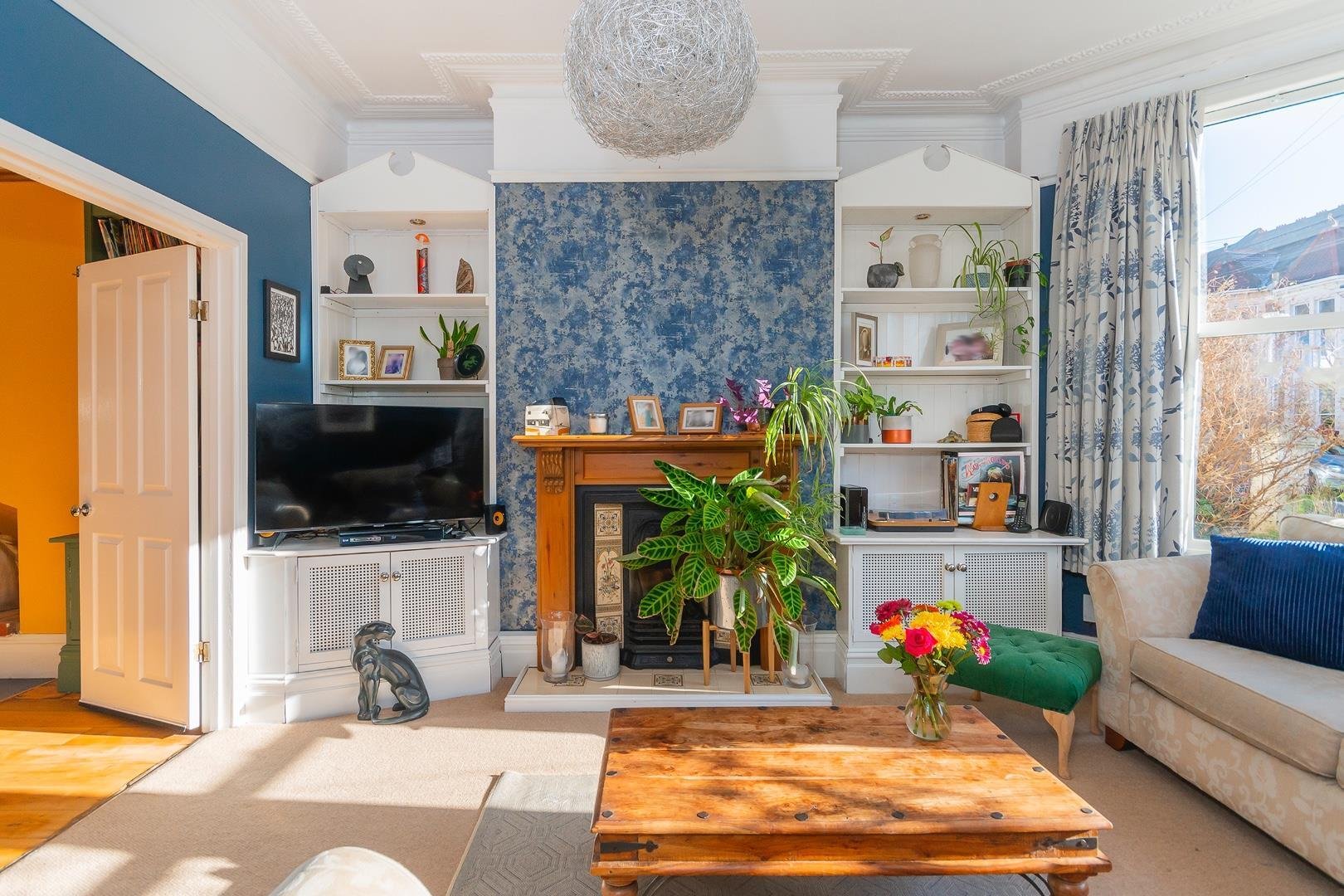 Woodbridge road knowle 32917564 3 wd8 rke living room a